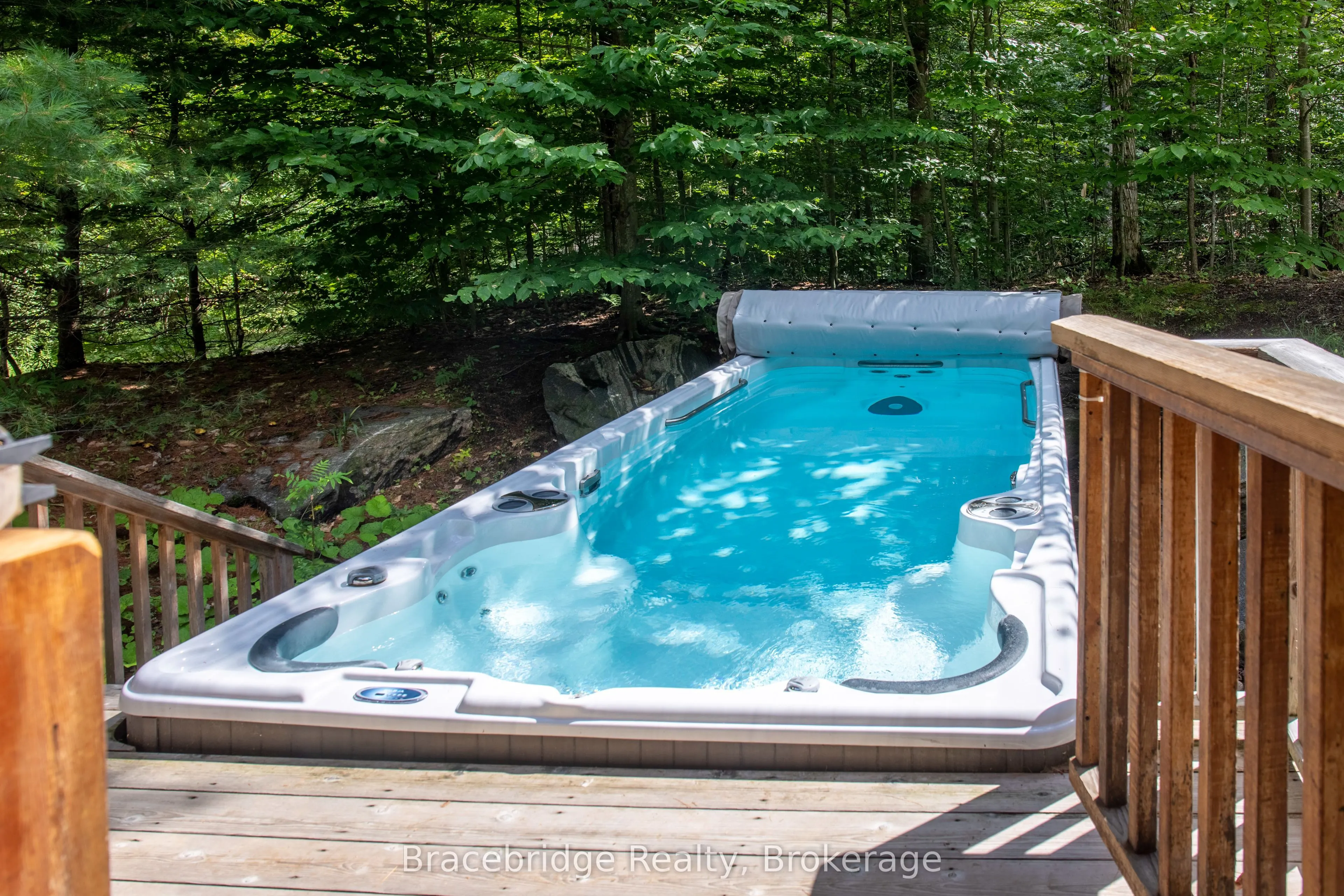 3876 MUSKOKA RD HWY 118 W, #Sandfield 9 W9
