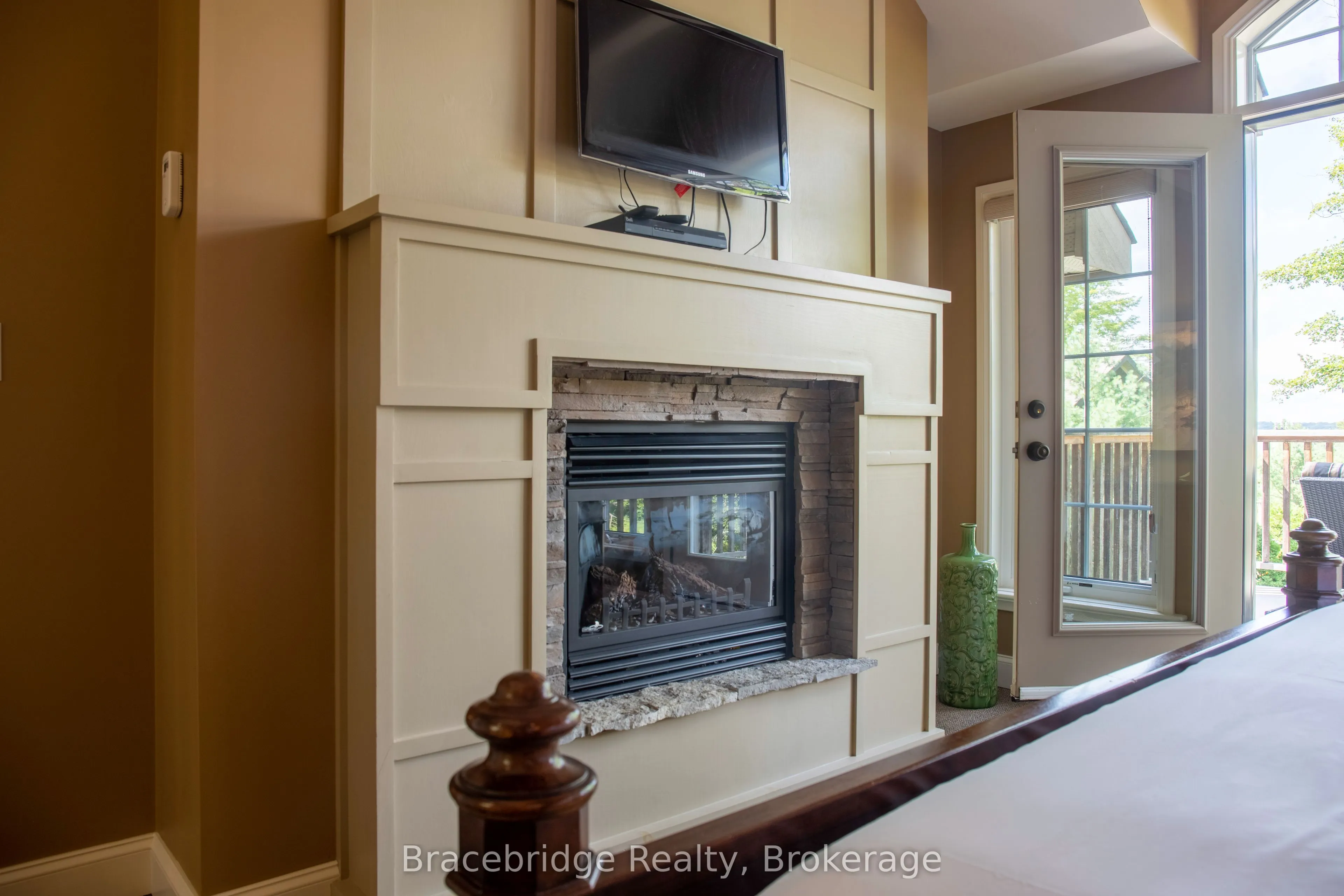 3876 MUSKOKA RD HWY 118 W, #Sandfield 9 W9