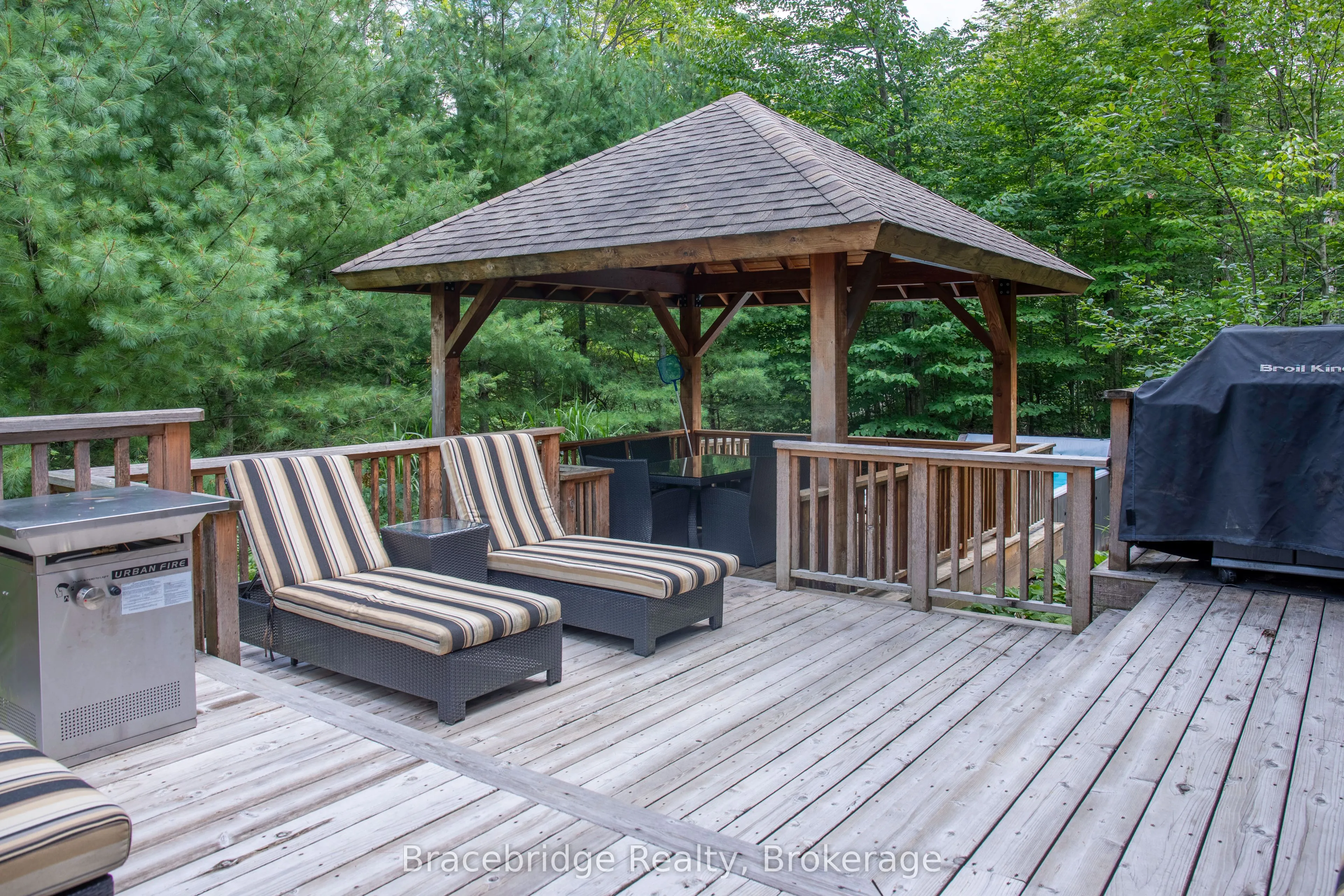 3876 MUSKOKA RD HWY 118 W, #Sandfield 9 W9