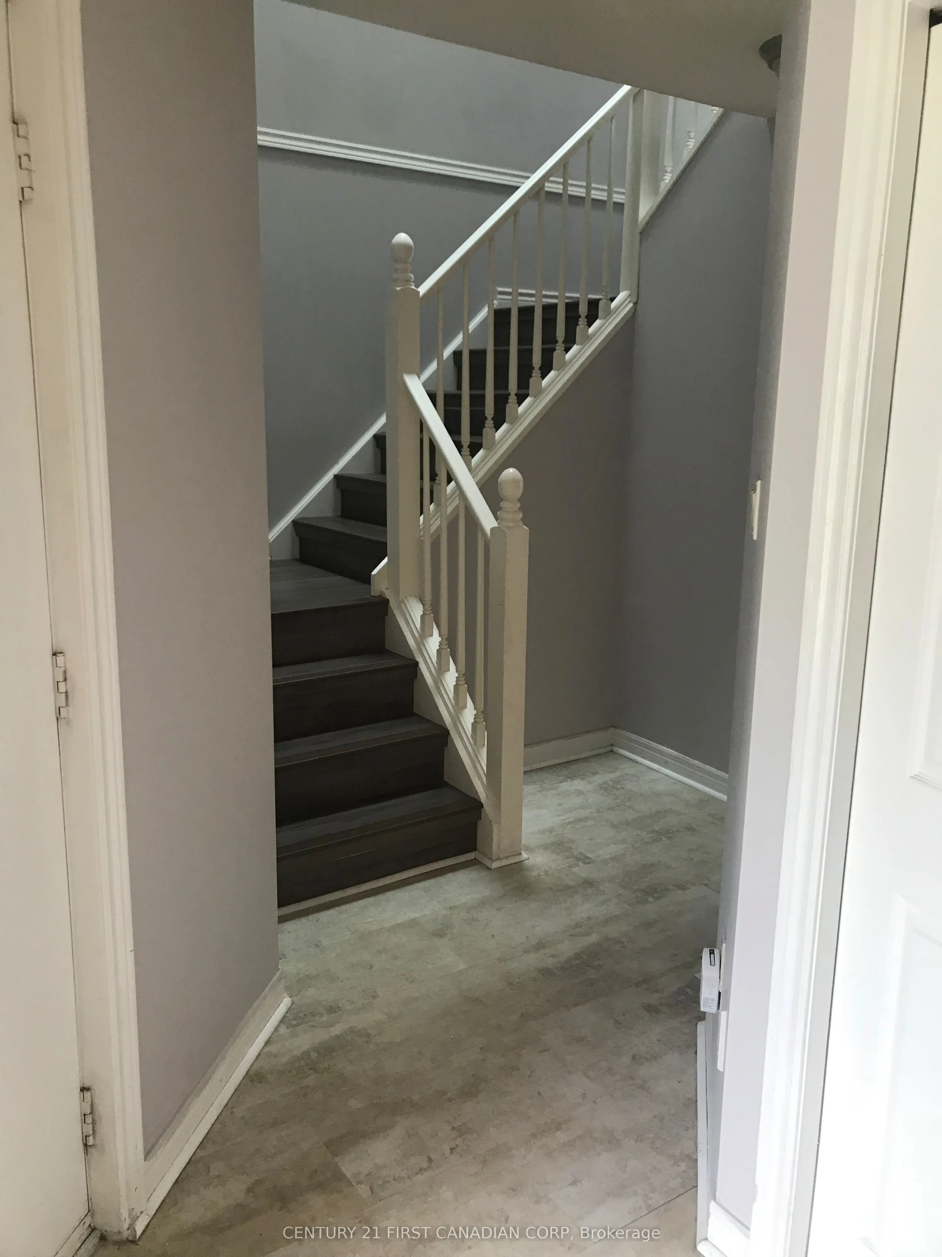 340 Ambleside Drive, #35