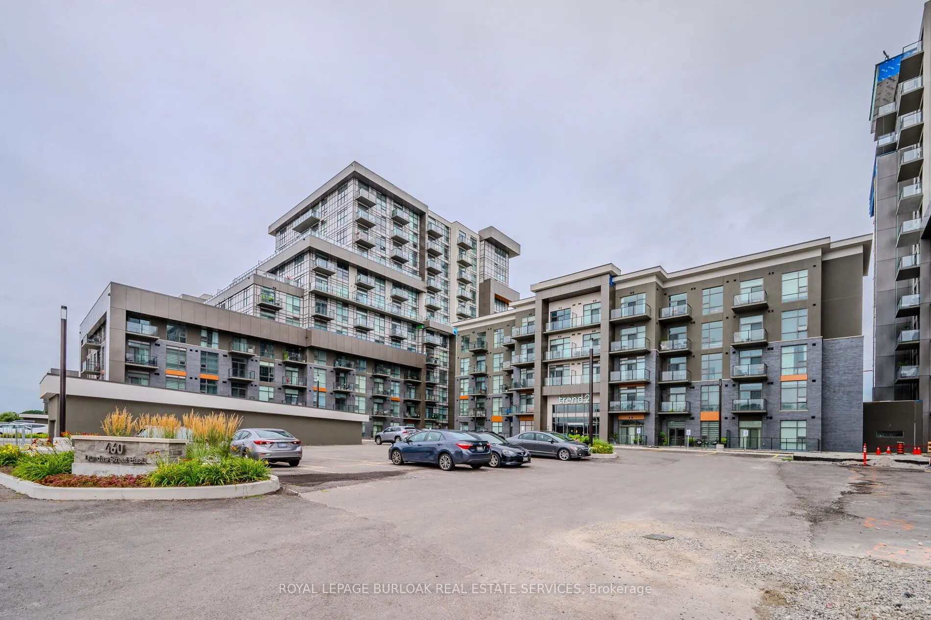 460 Dundas Street E, #319