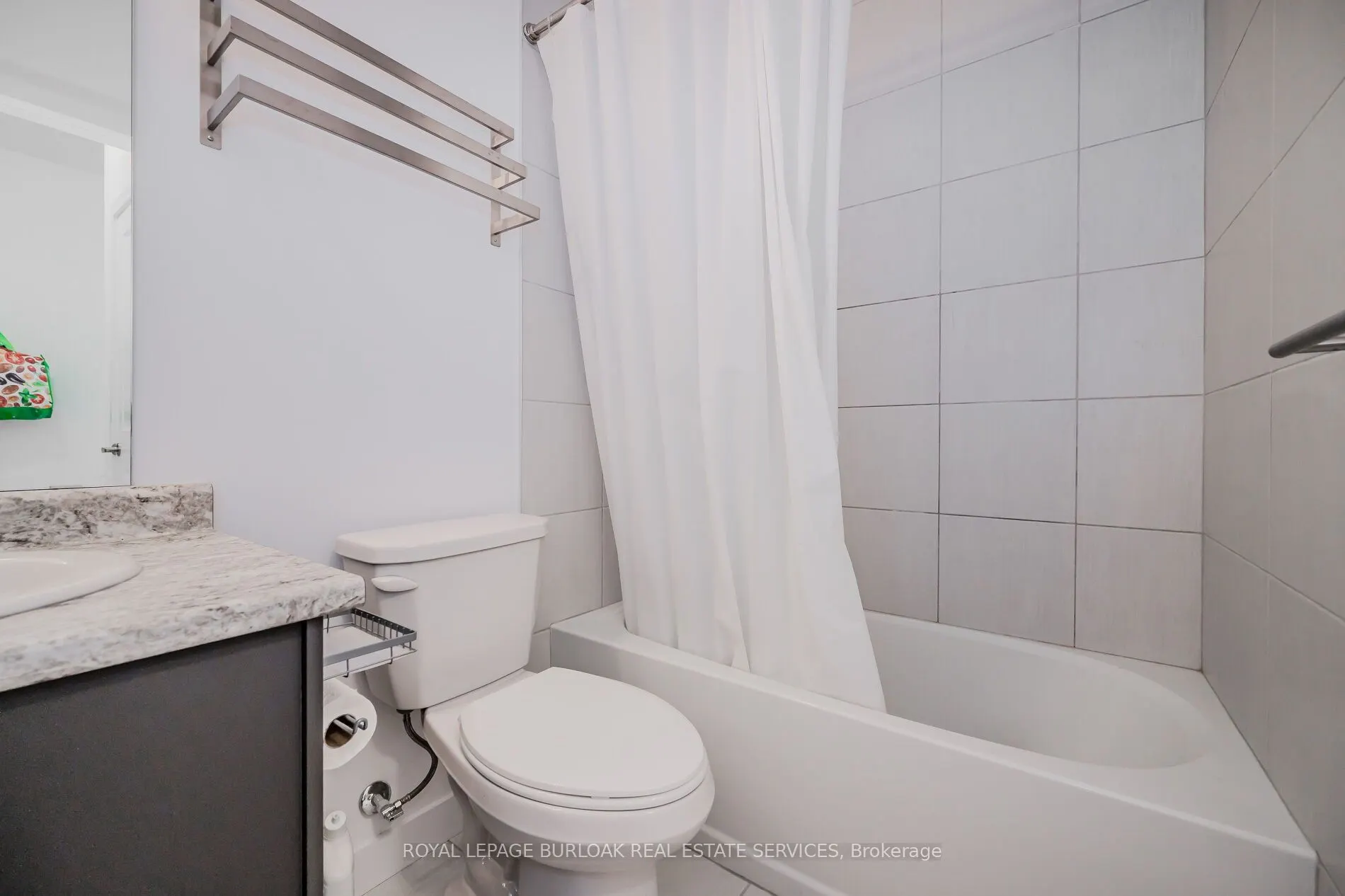 460 Dundas Street E, #319