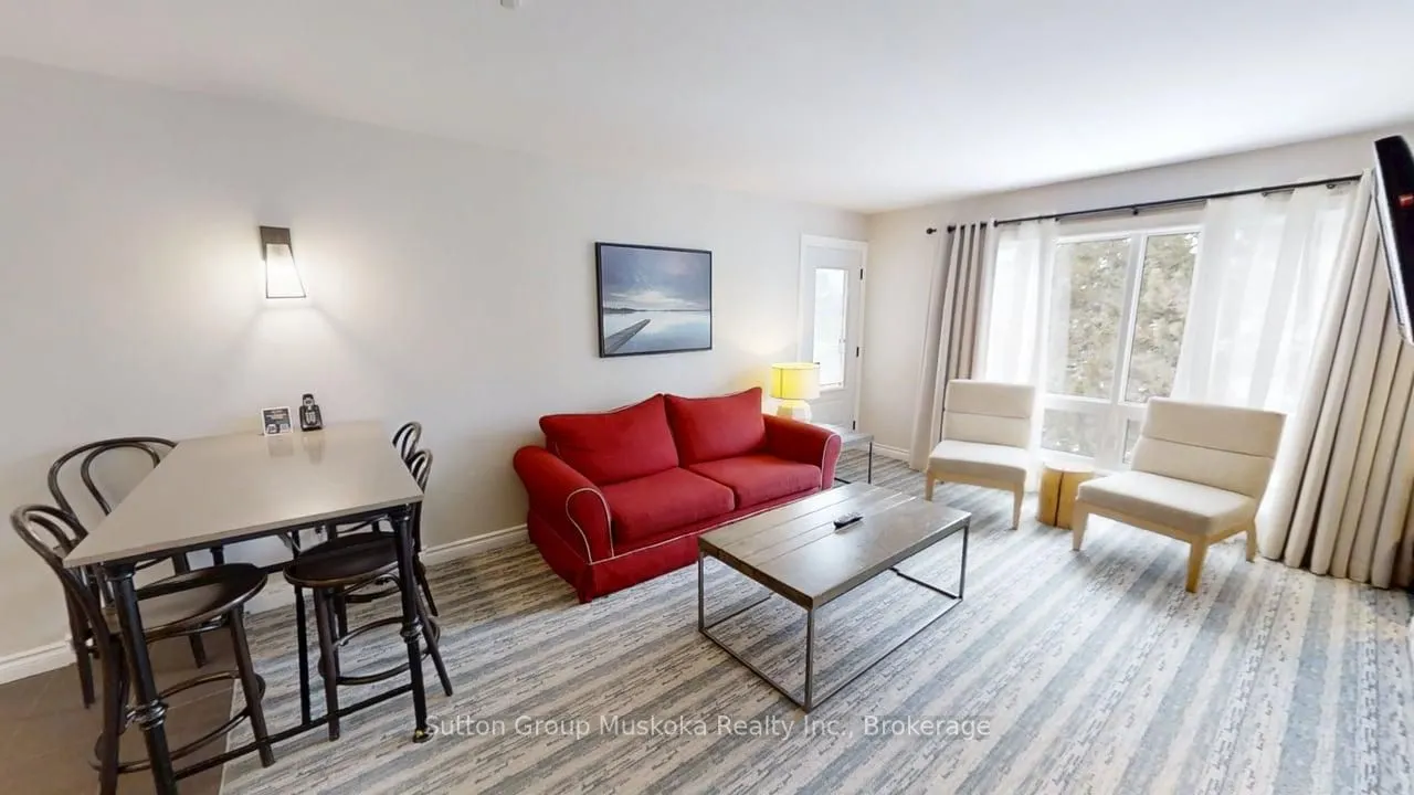 1235 Deerhurst Drive #52-305