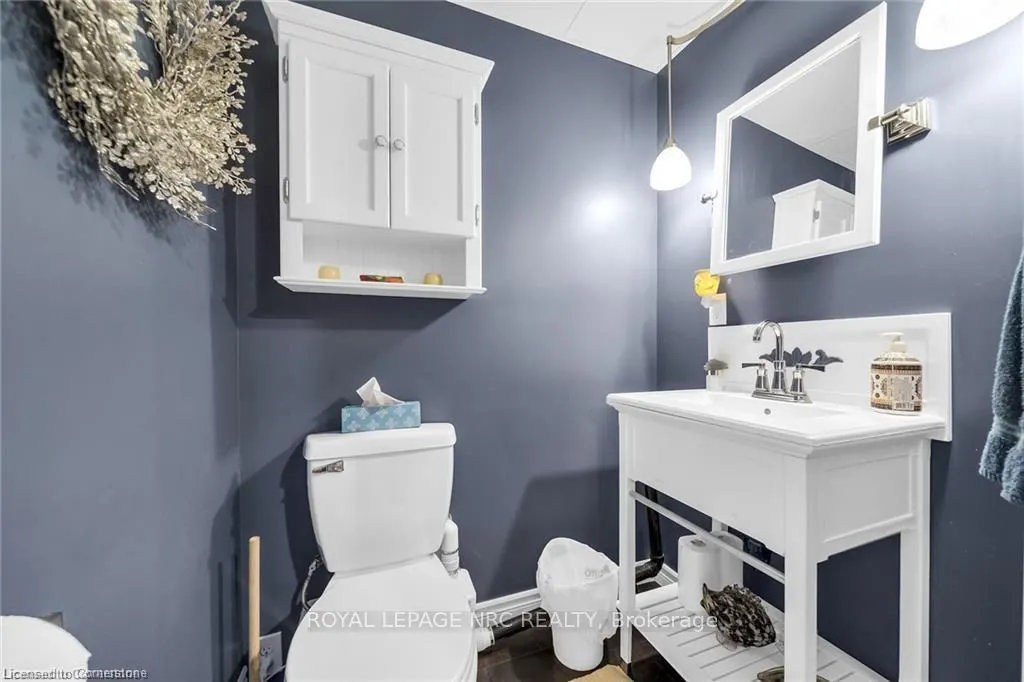 2970 Lakeshore Road