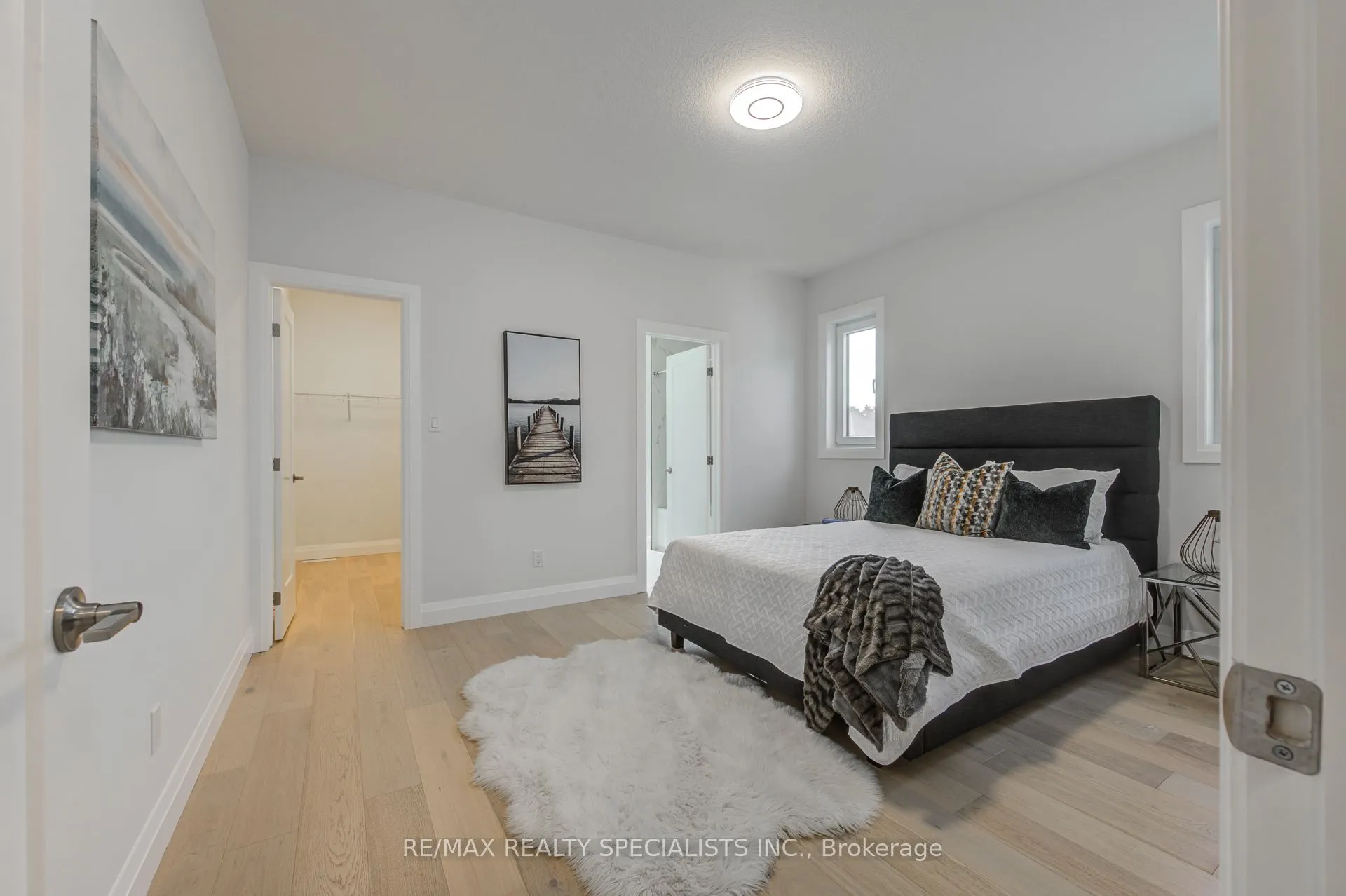 42 Alexander Circle