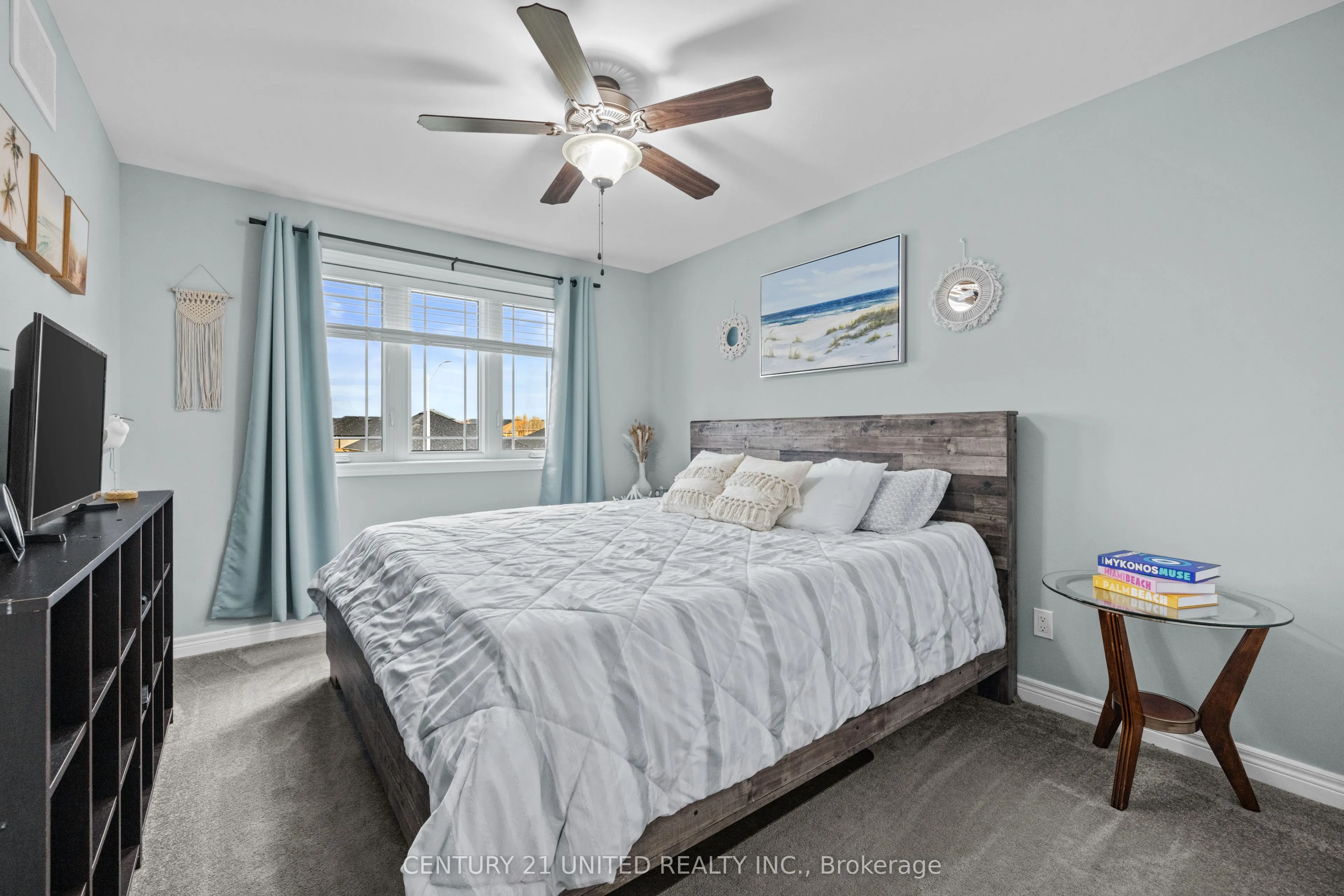 11 Darrell Drain Crescent