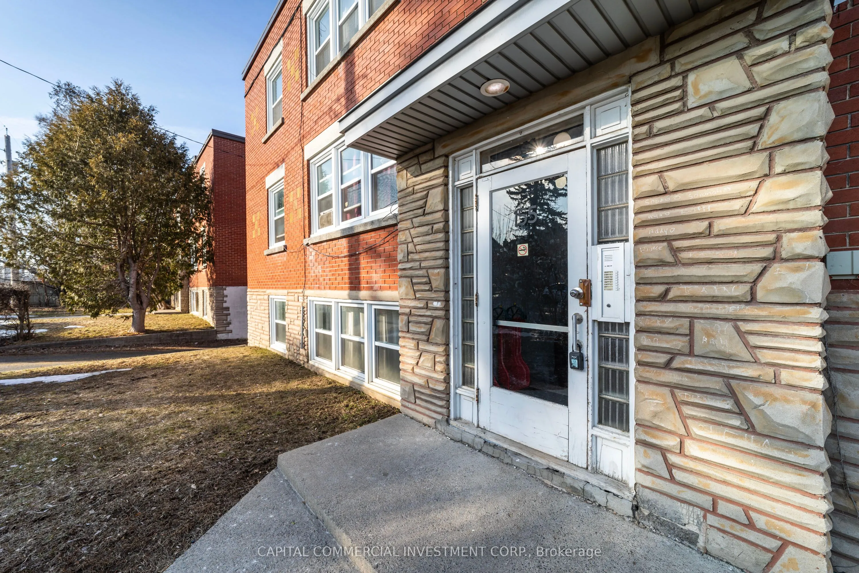 155 MARQUETTE Avenue