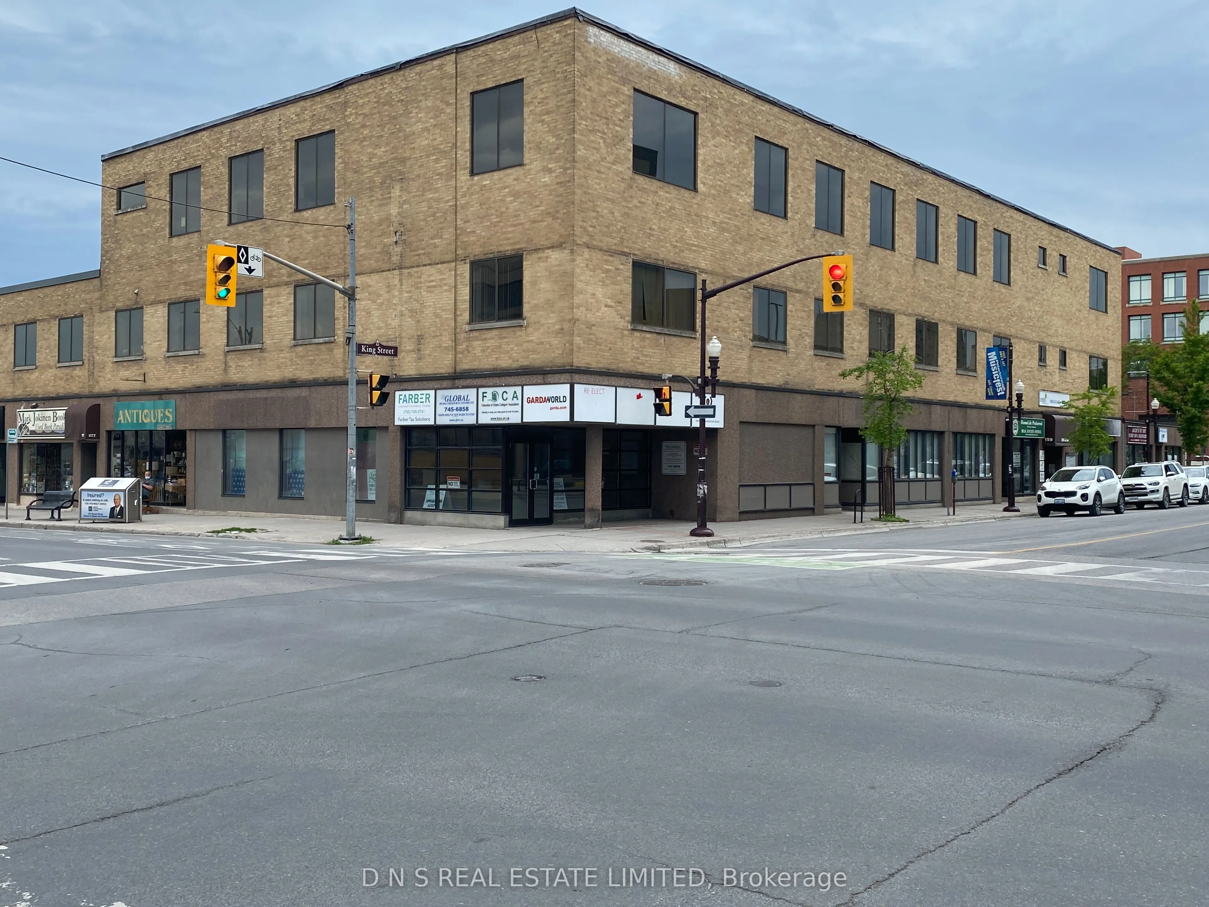 159 King Street N, #109