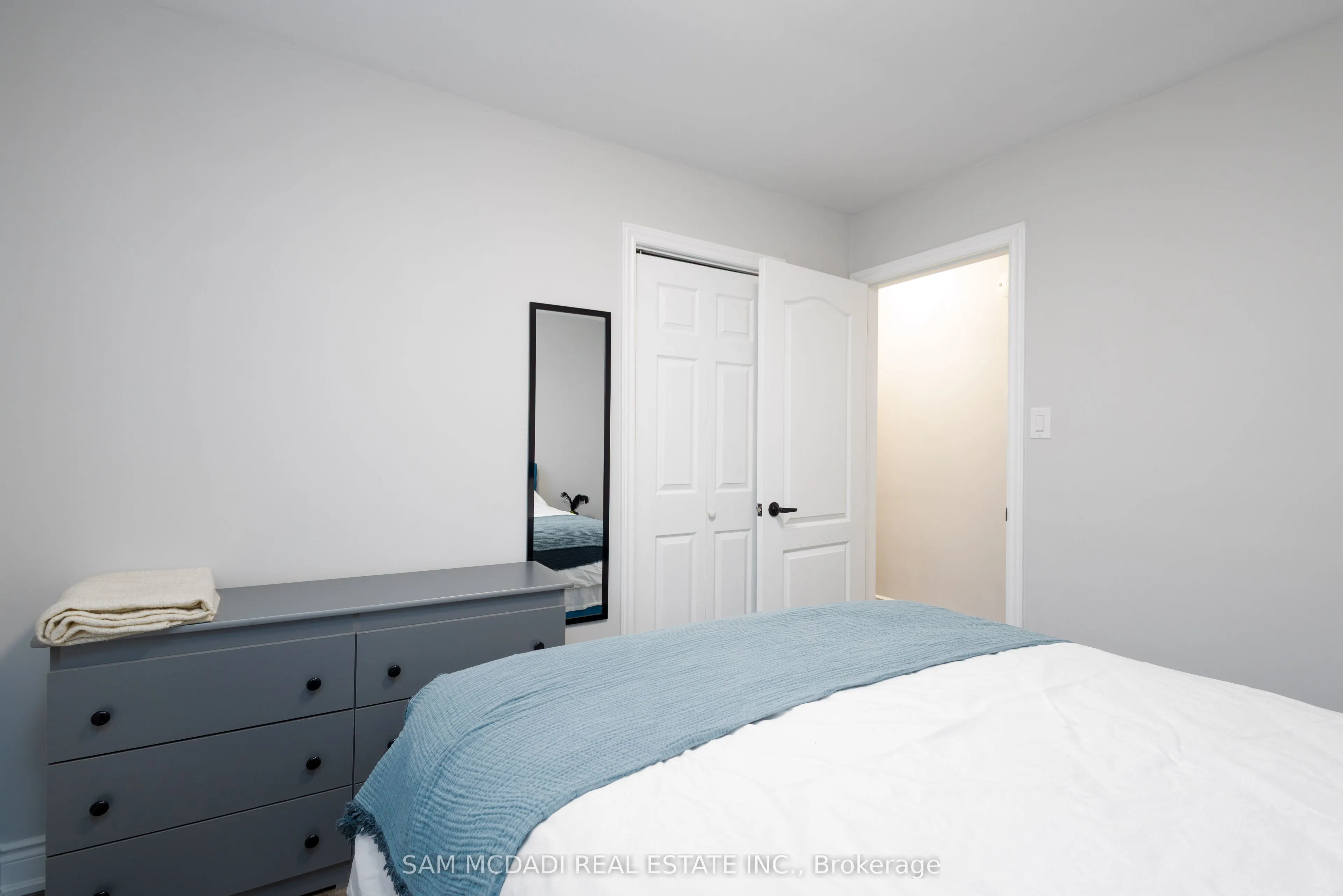 205 BONAVENTURE Drive