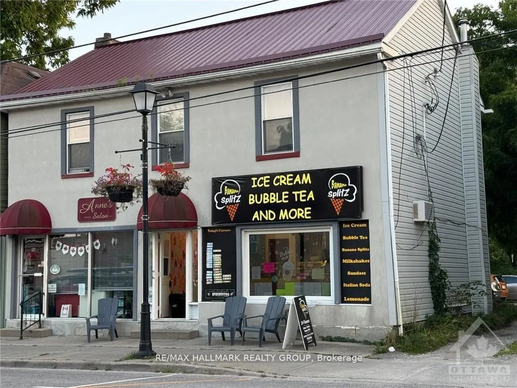 26 Wilson Street W