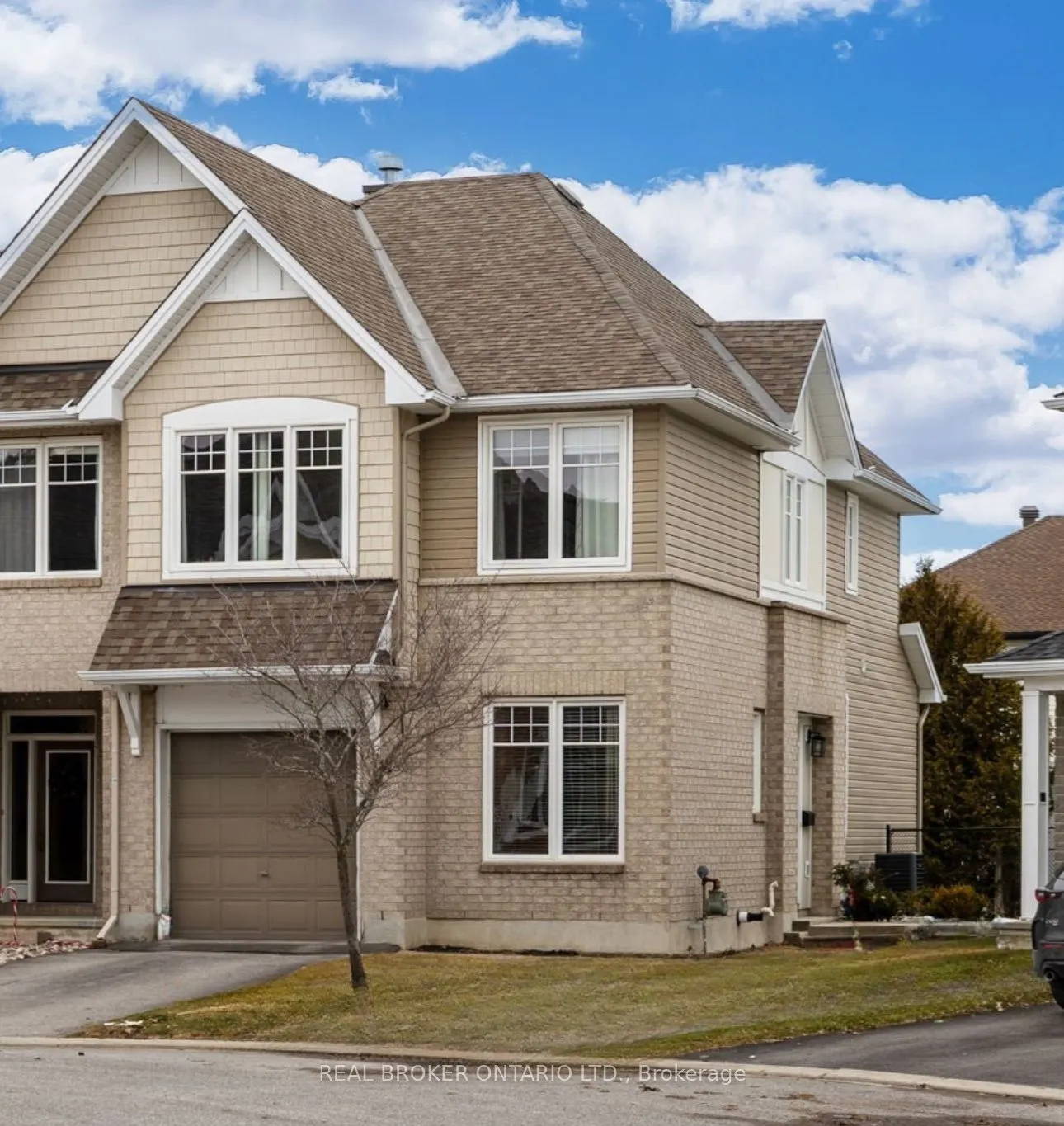 118 Mojave Crescent