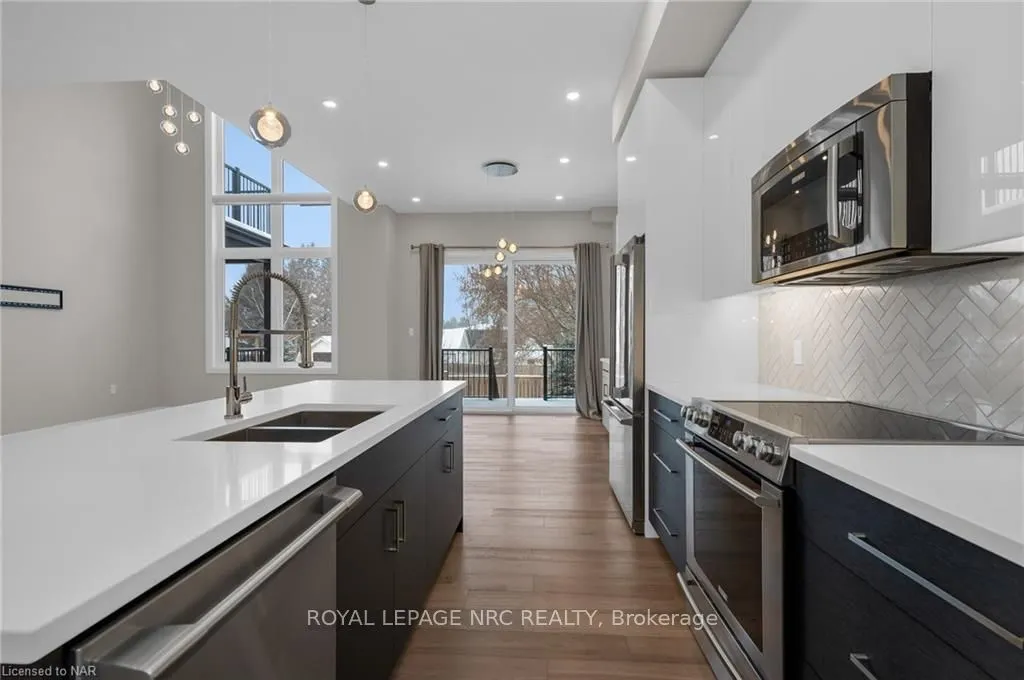 1465 Station Street, #13