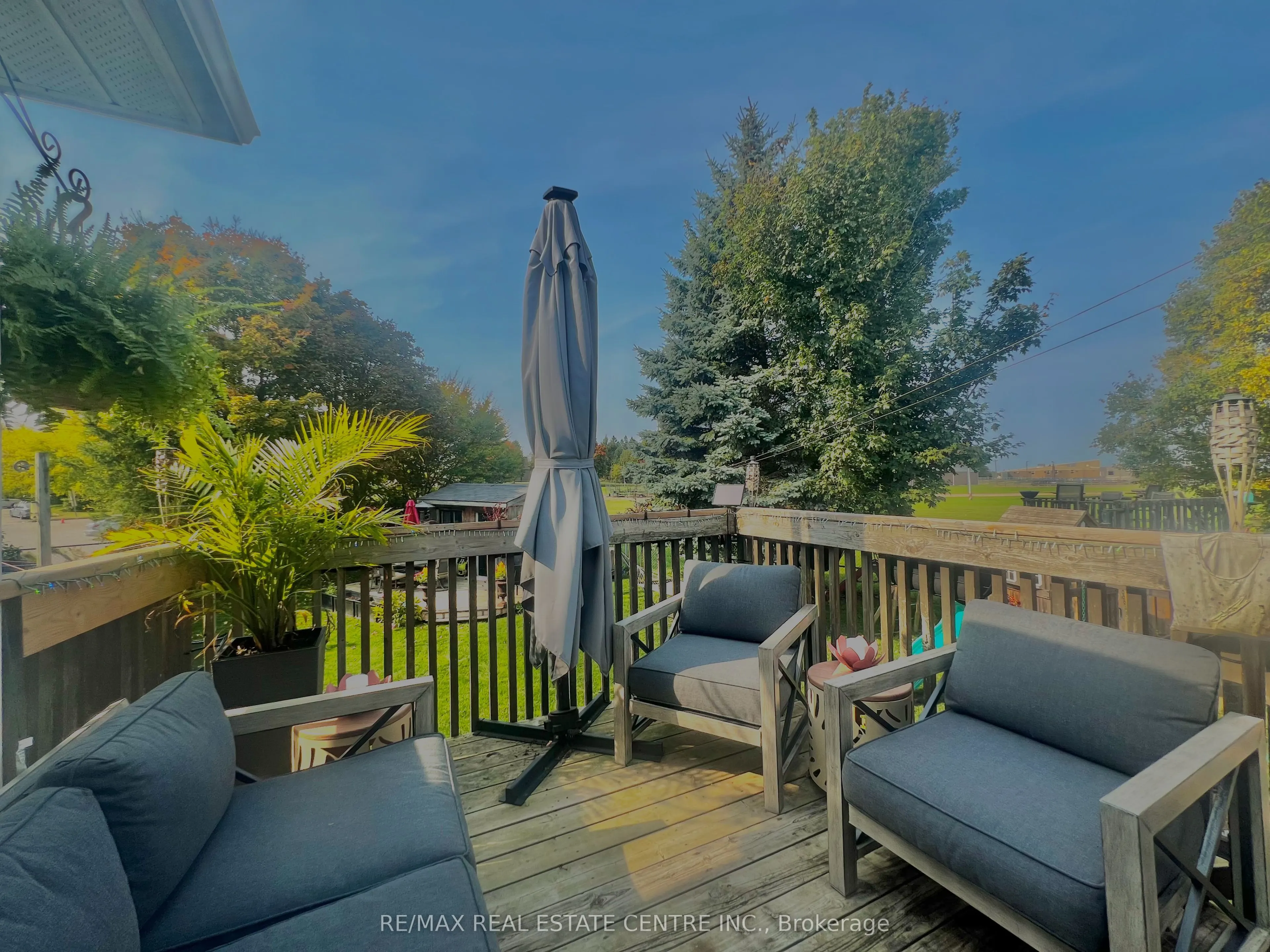 318 Shelburne Place