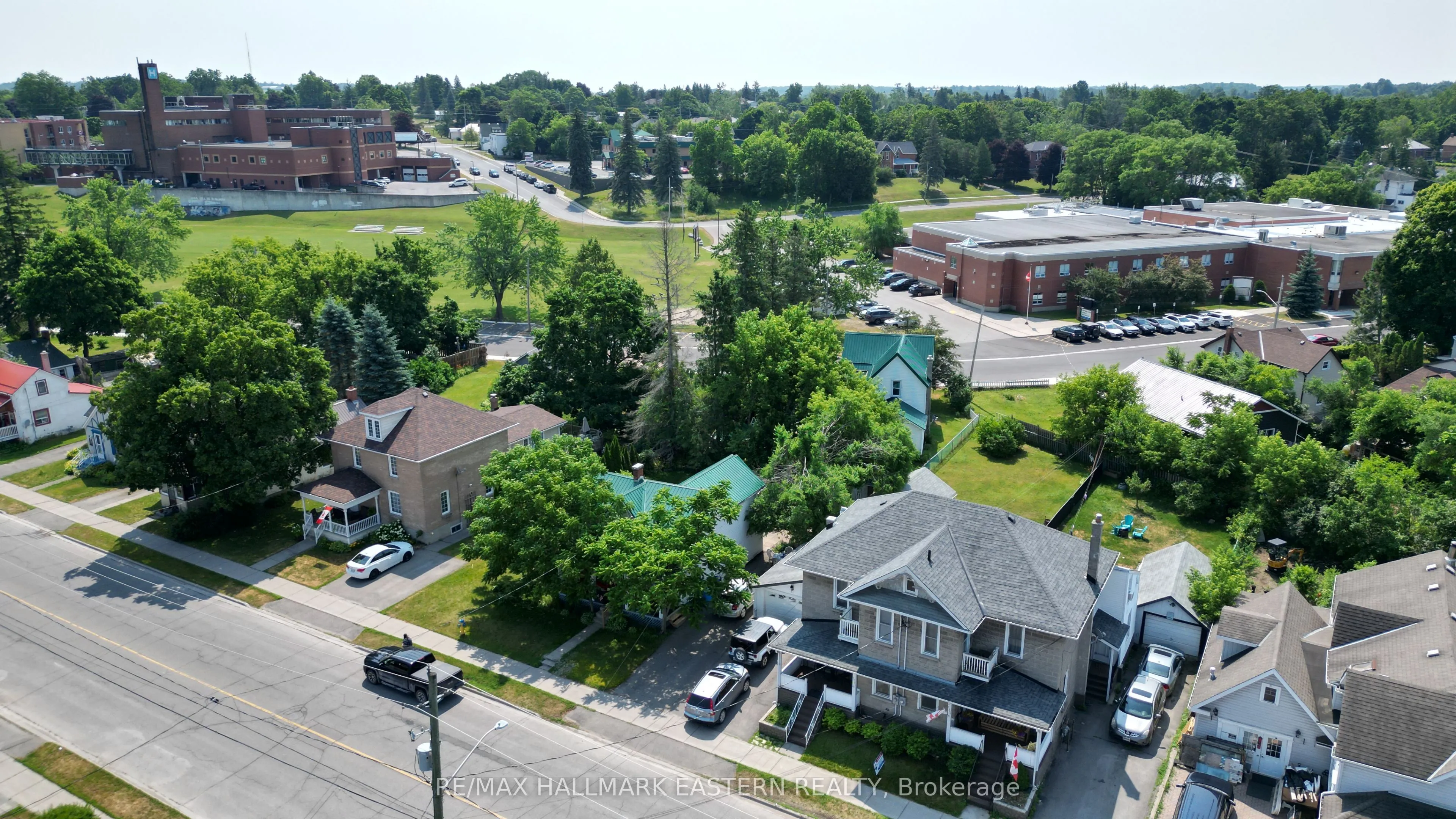 175-177 Front Street N