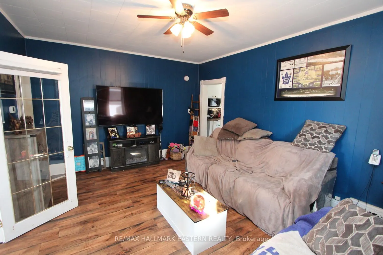 175-177 Front Street N