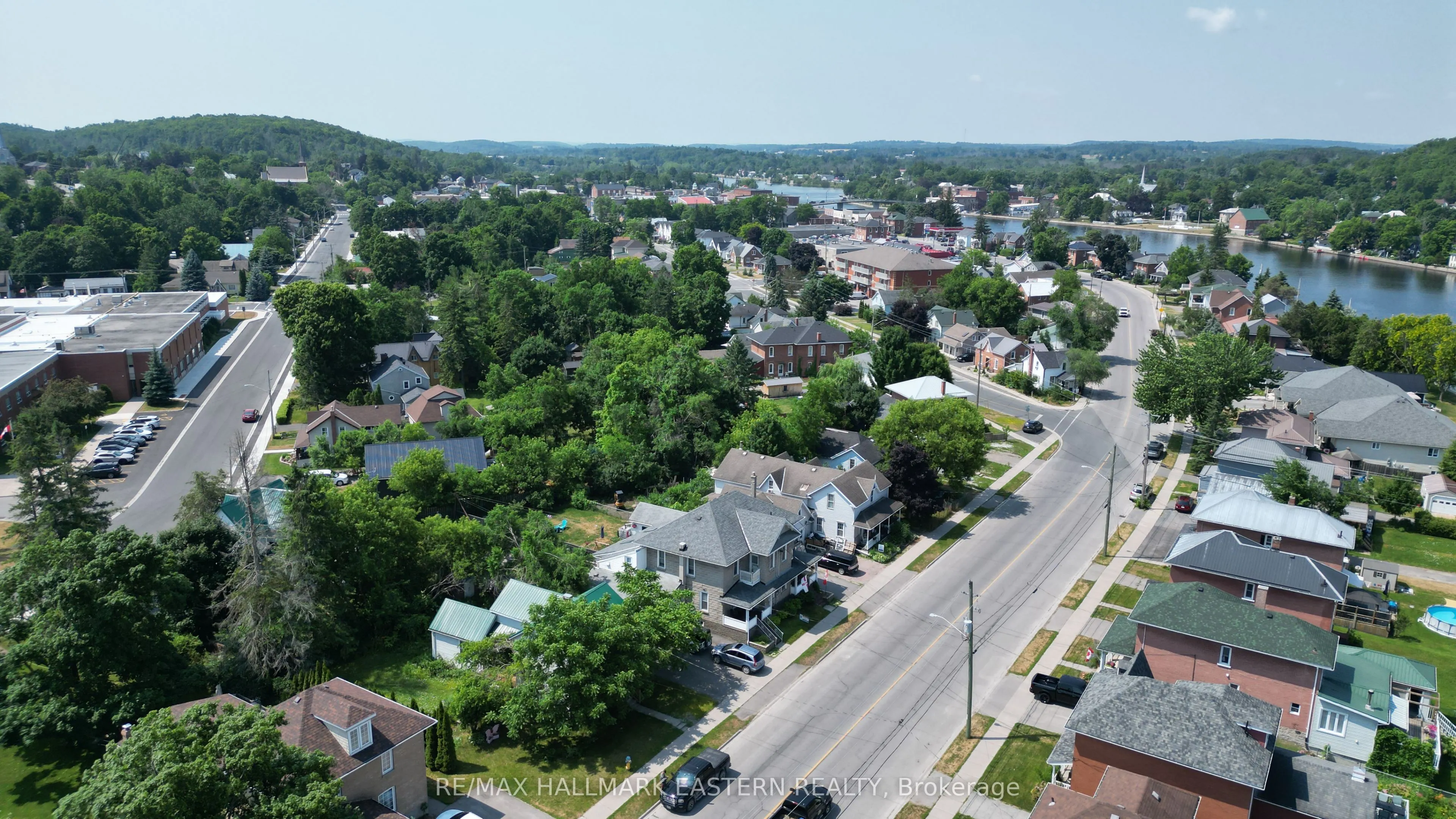 175-177 Front Street N