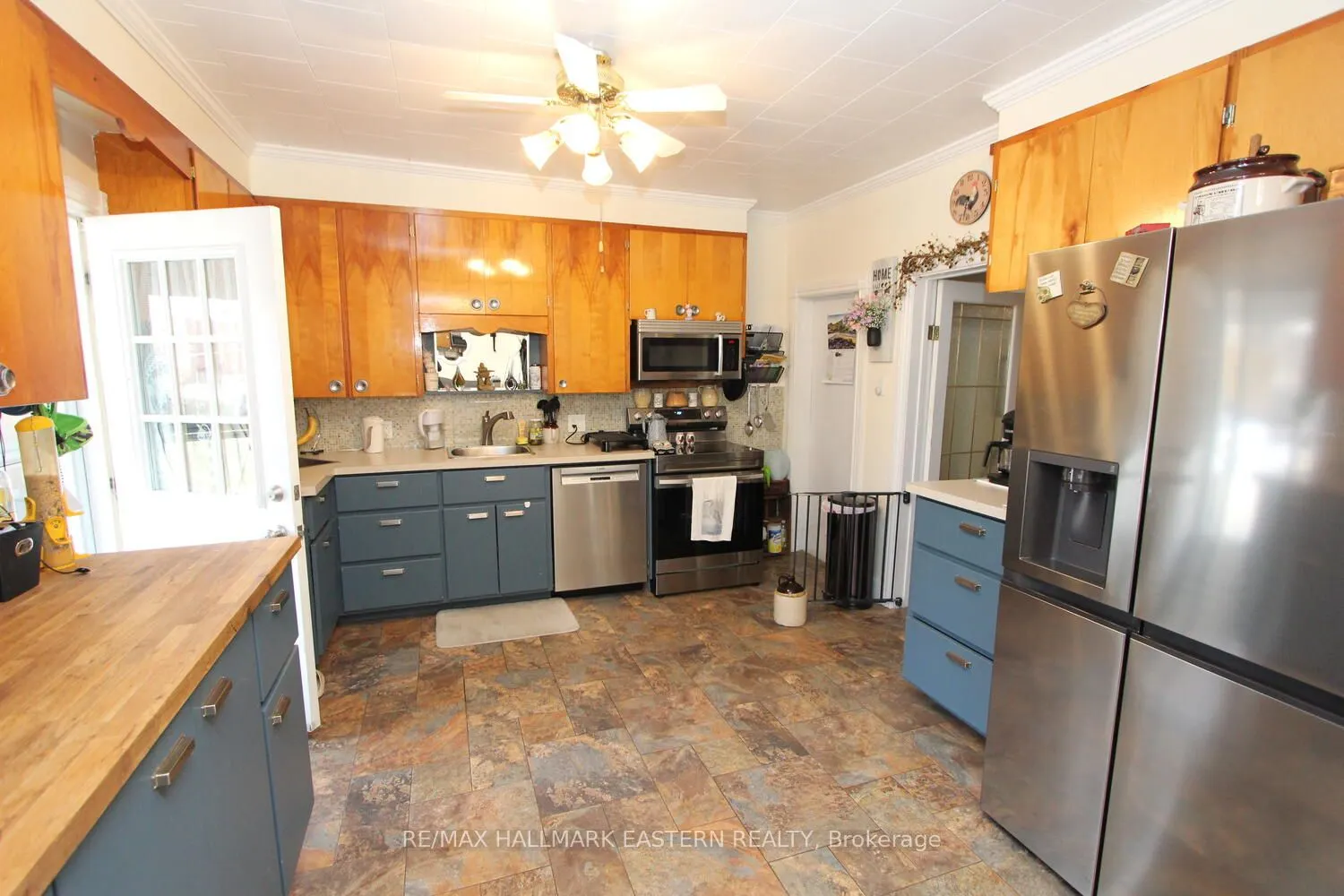 175-177 Front Street N
