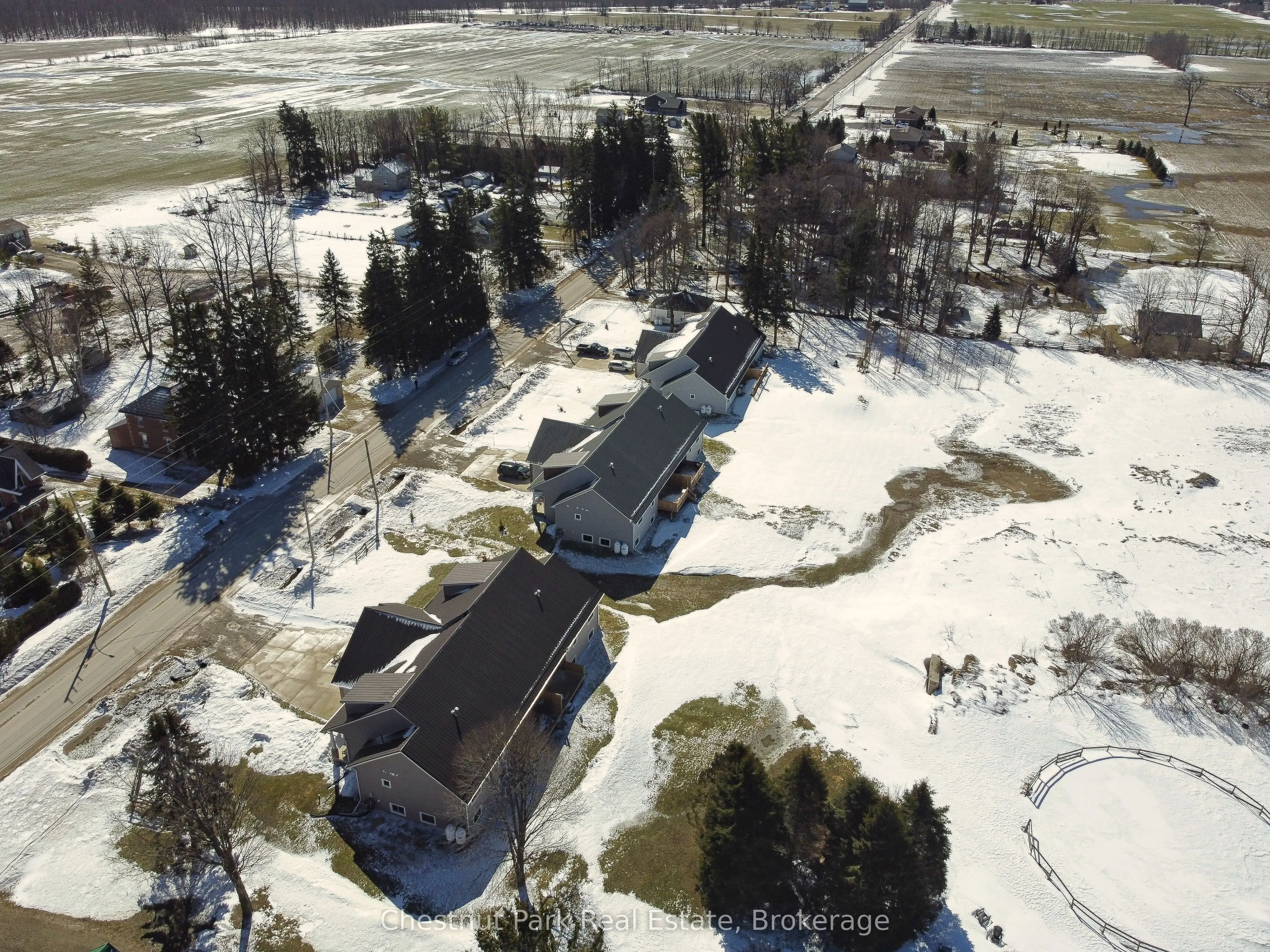 319916-319926 Kemble Rock Road