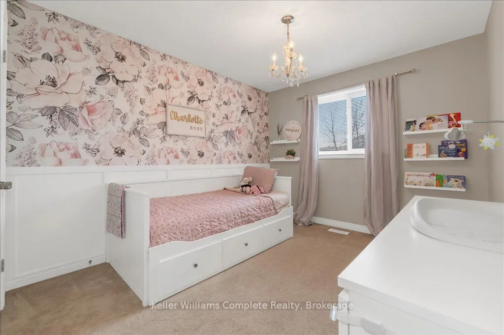 6 Liddycoat Lane, #2