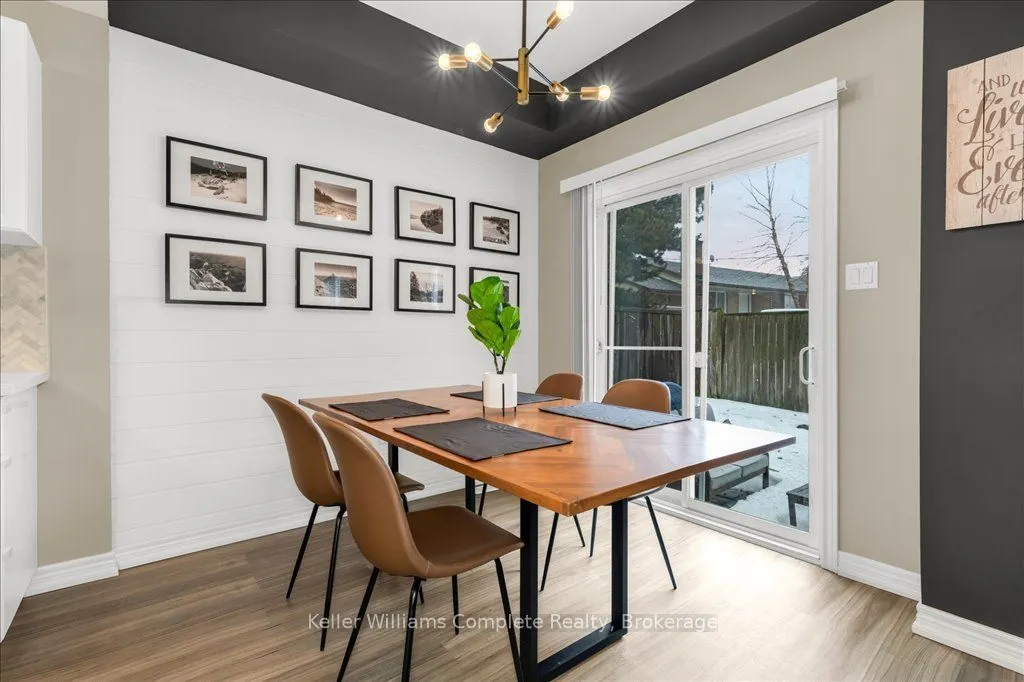 6 Liddycoat Lane, #2
