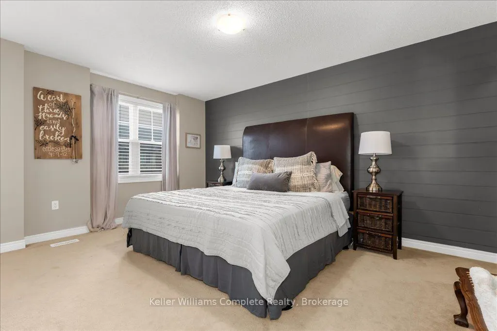 6 Liddycoat Lane, #2