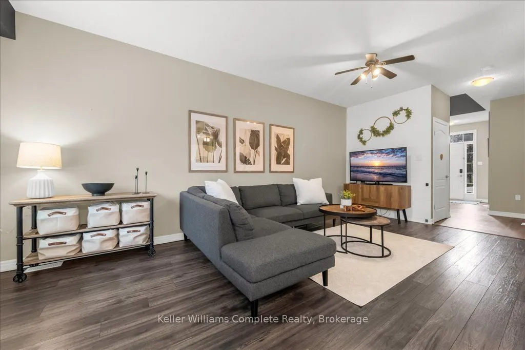 6 Liddycoat Lane, #2