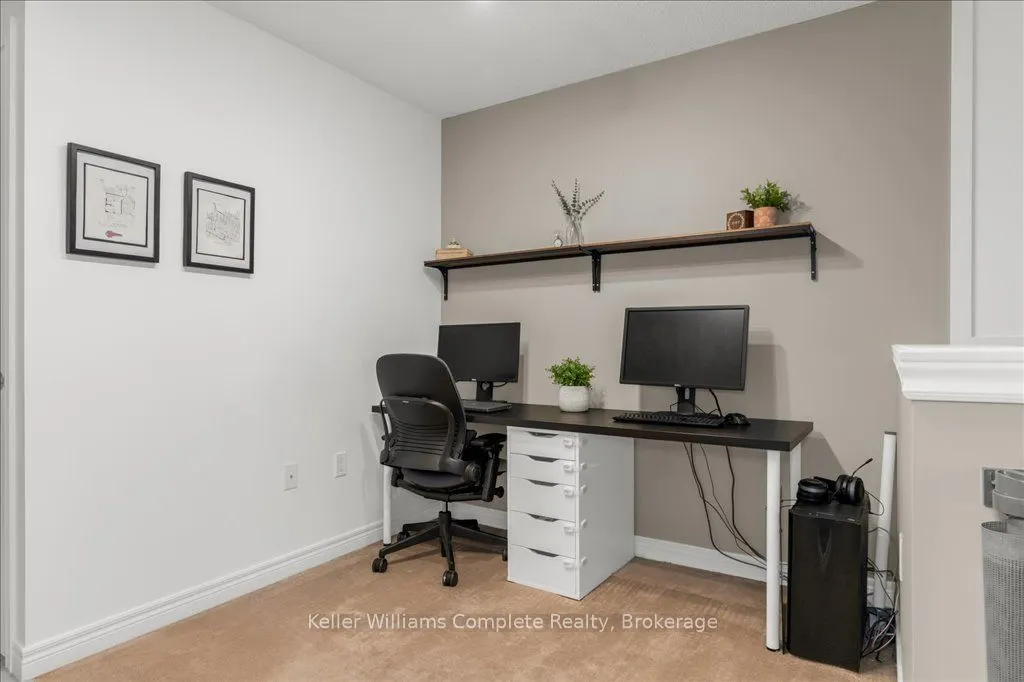 6 Liddycoat Lane, #2