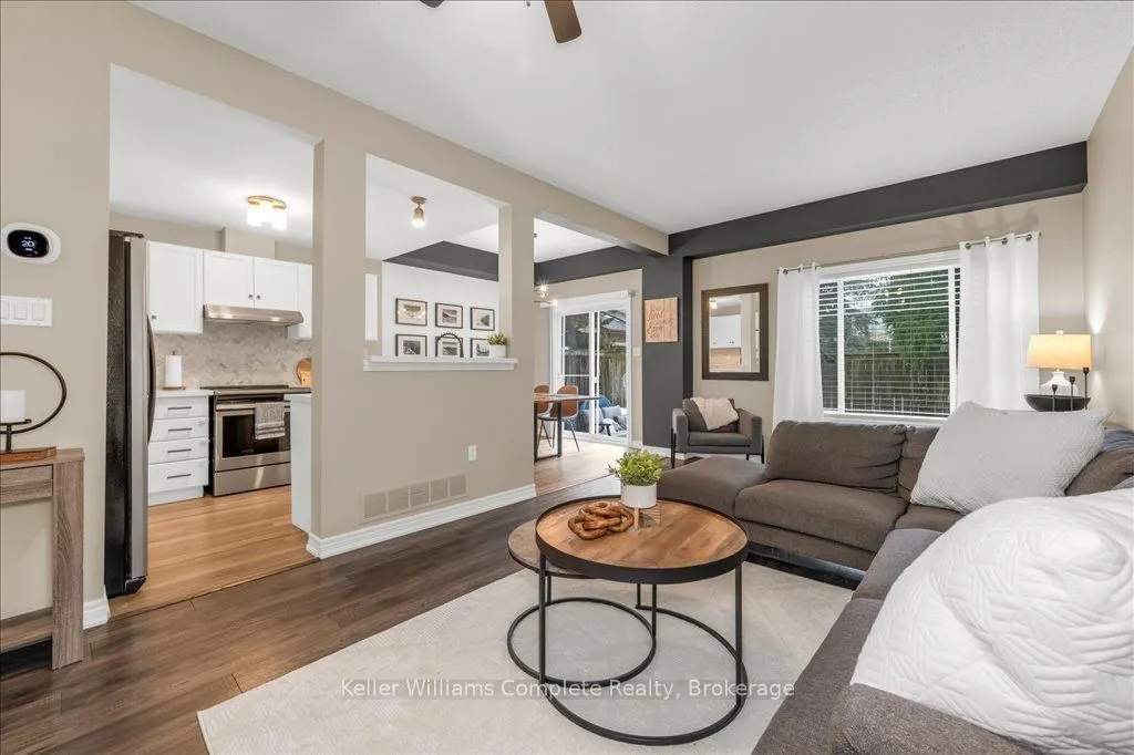 6 Liddycoat Lane, #2