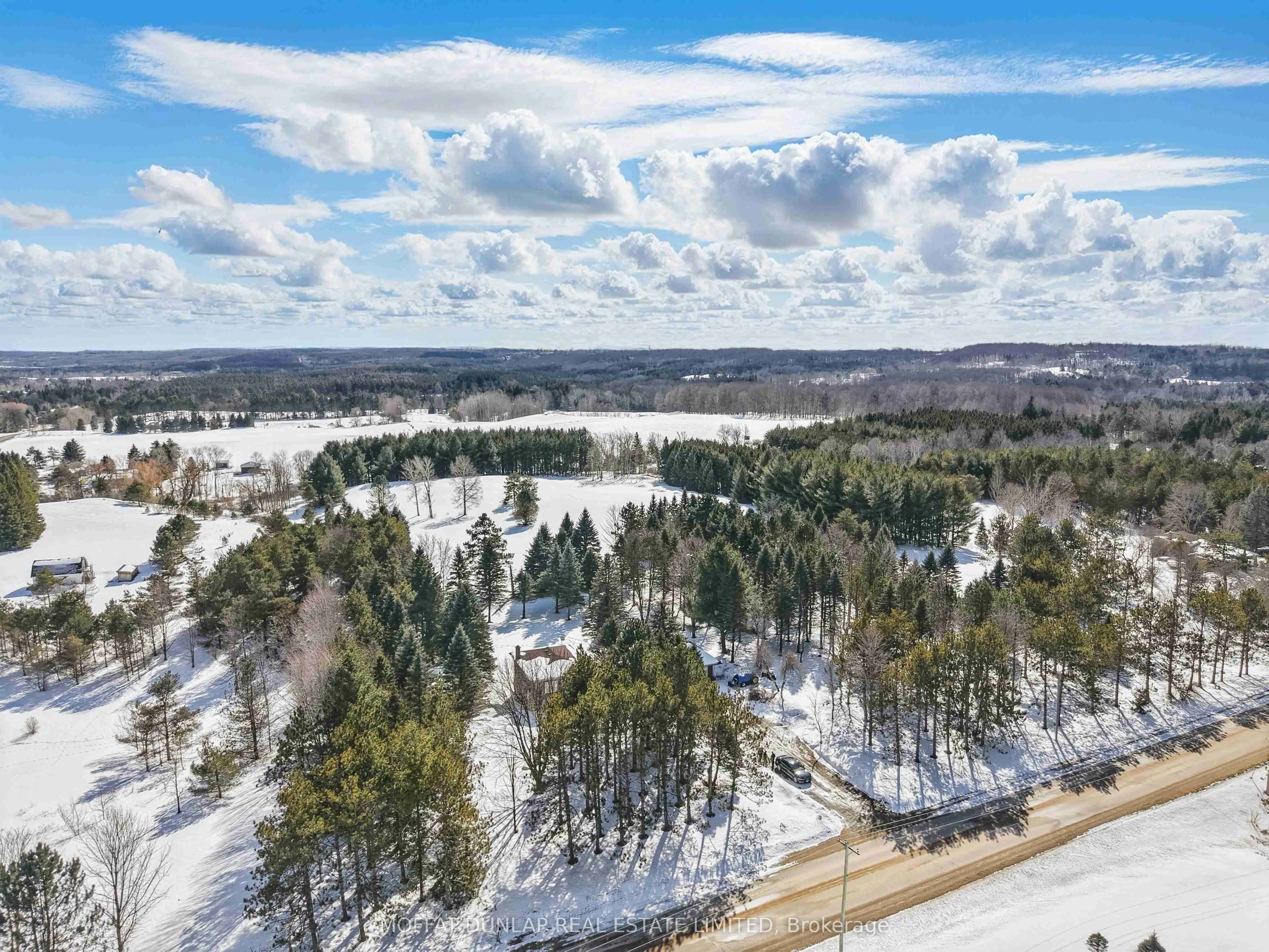 248542 5 Sideroad