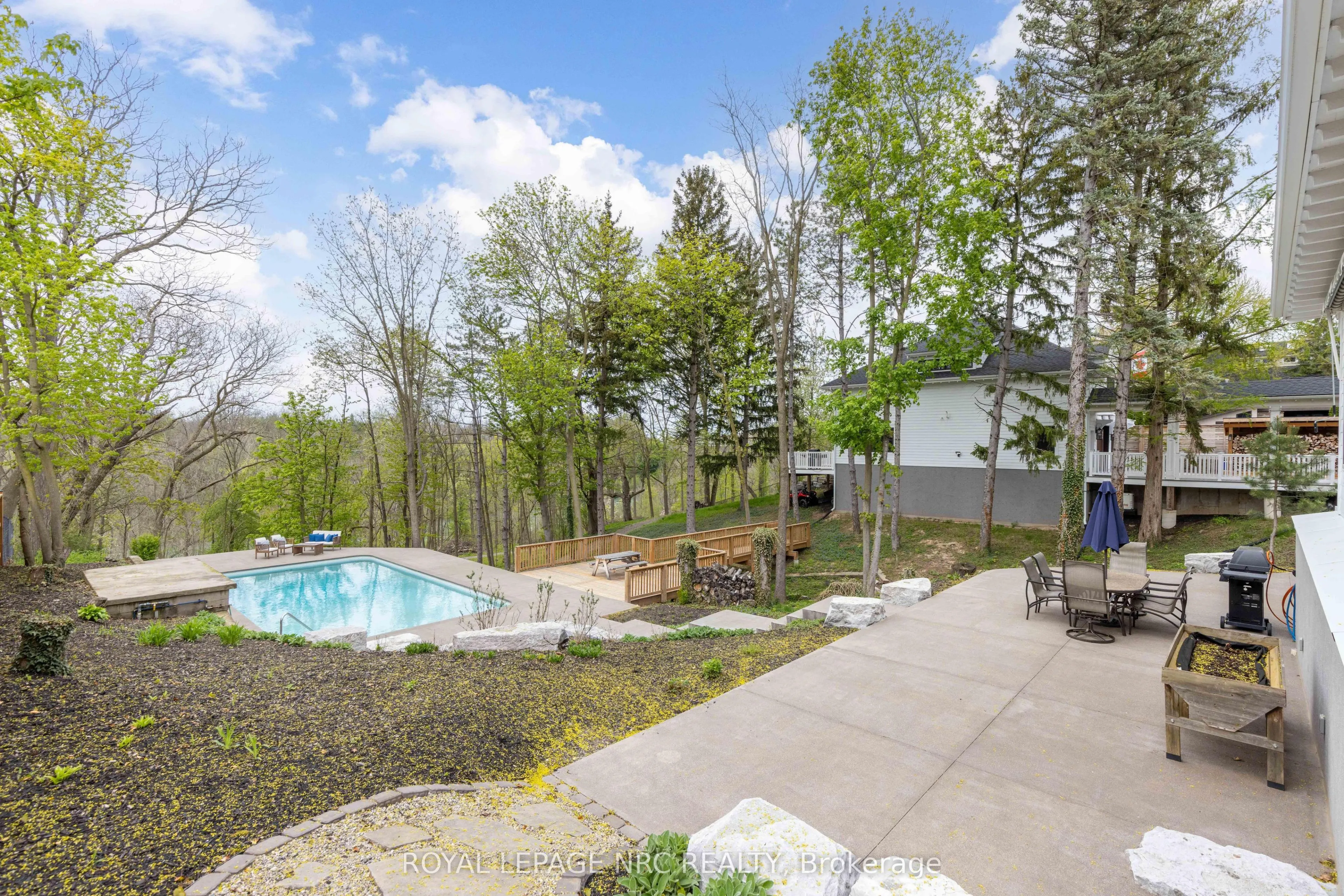 50 Hillcrest Avenue