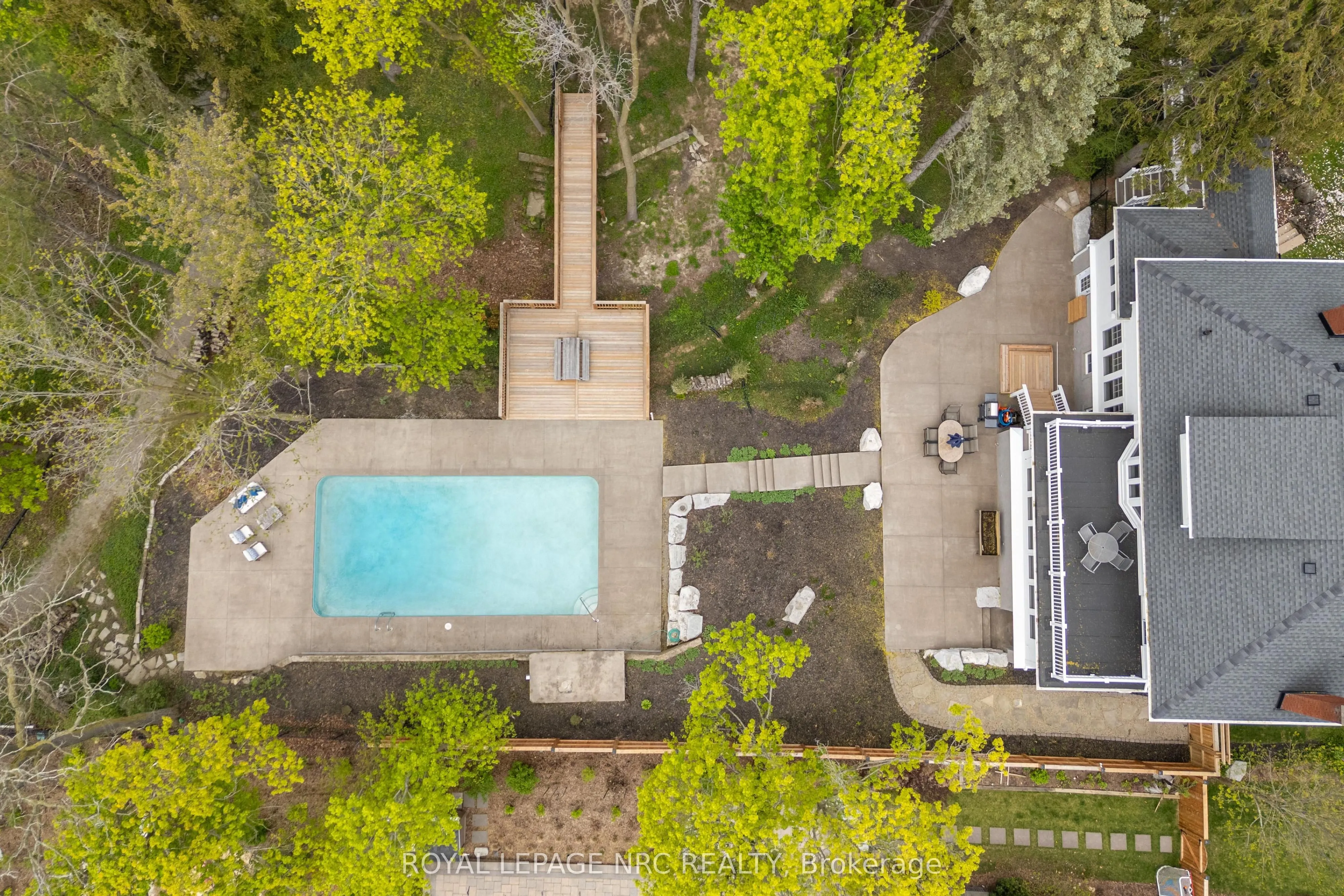 50 Hillcrest Avenue
