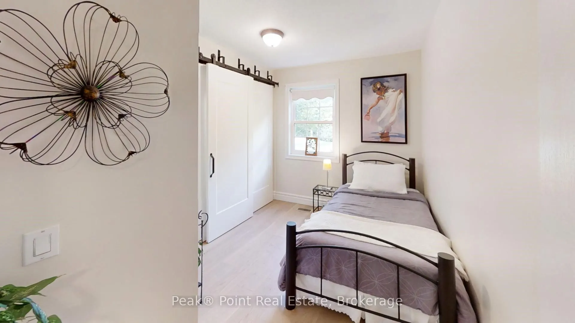 339566 PRESQU'ILE Road