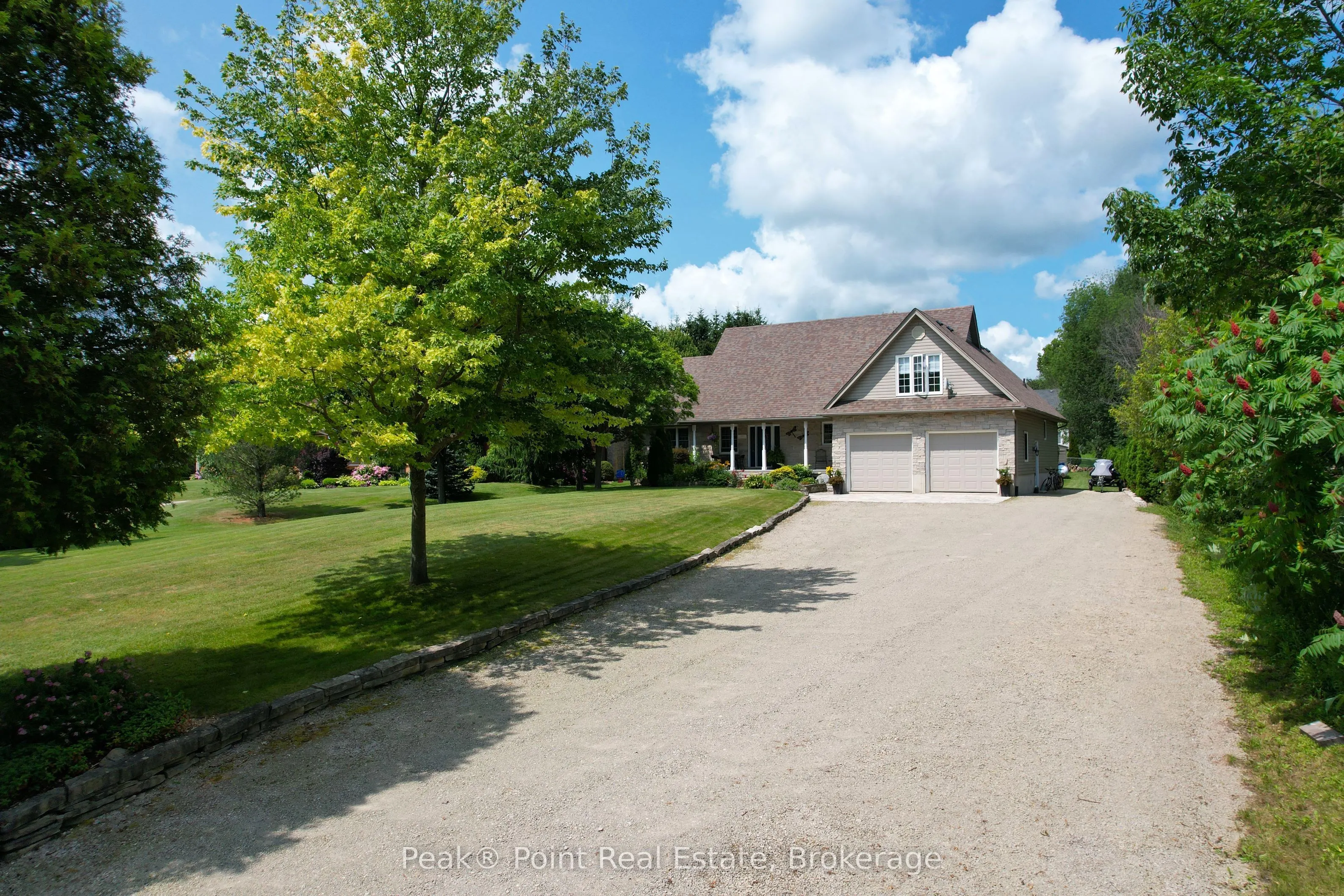 339566 PRESQU'ILE Road