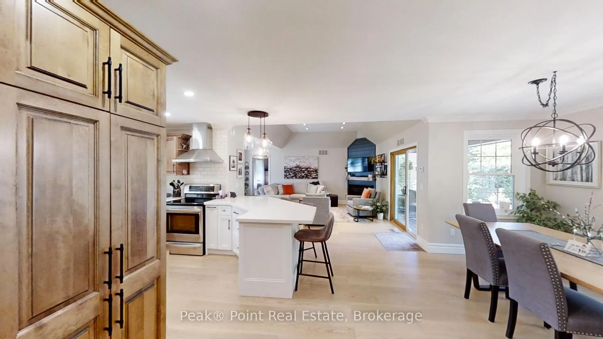 339566 PRESQU'ILE Road
