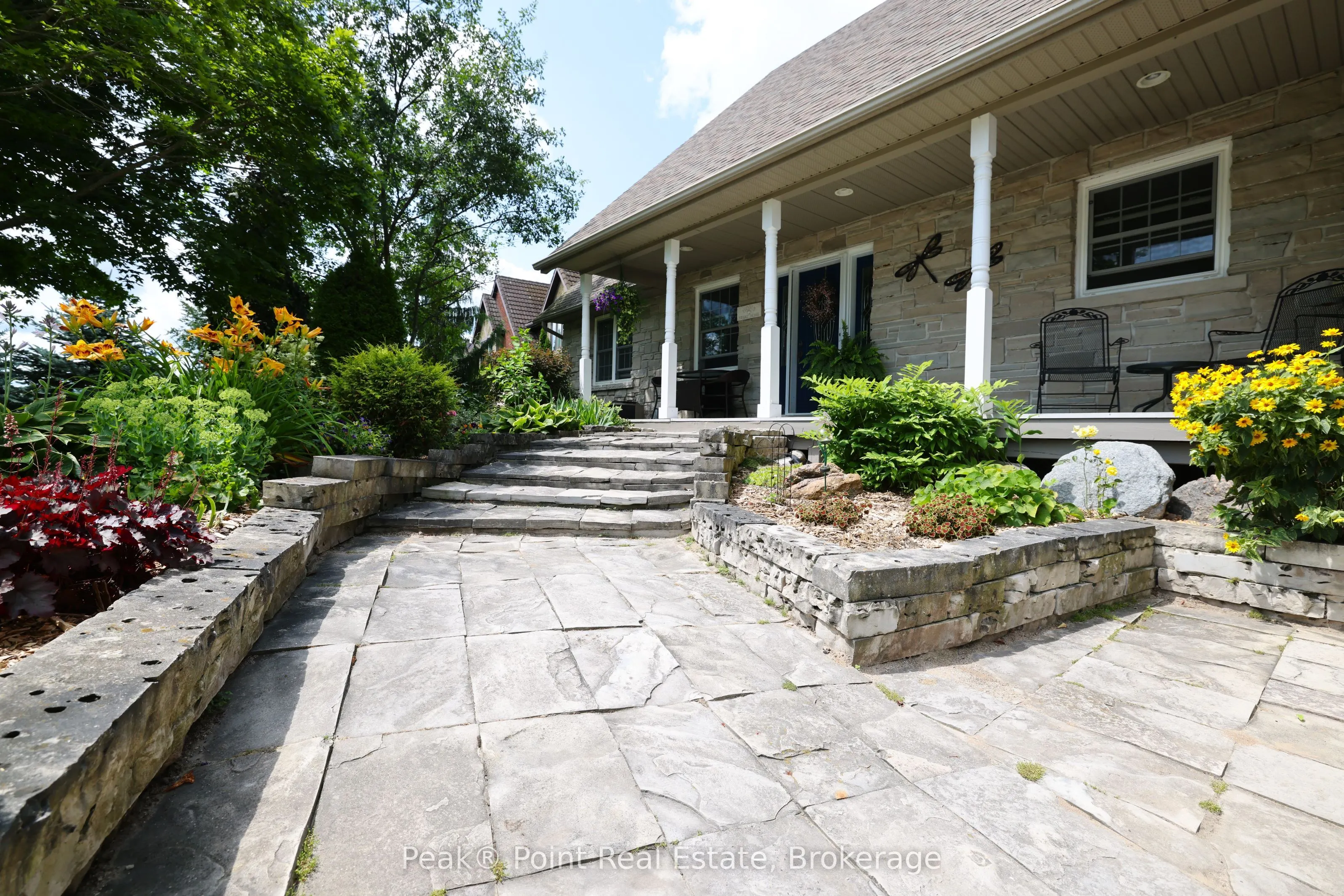 339566 PRESQU'ILE Road