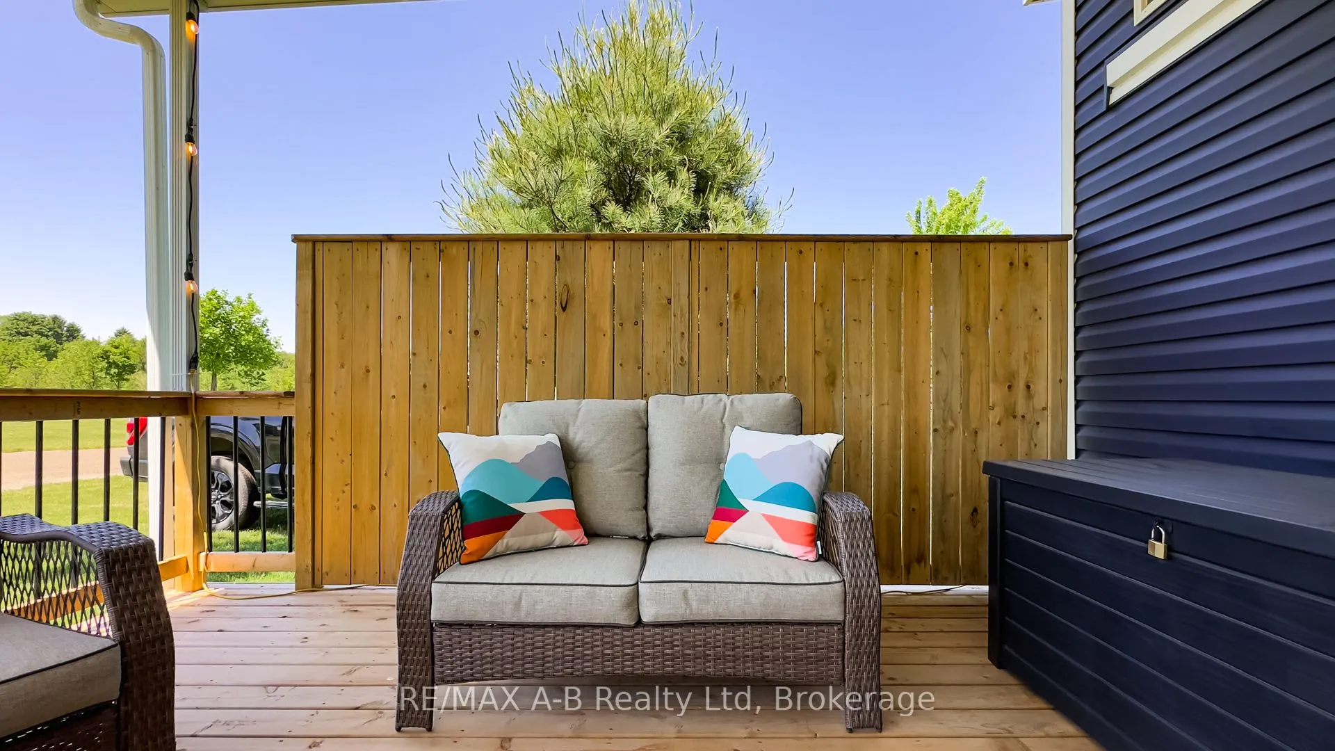 923590 ROAD 92 Street, #652