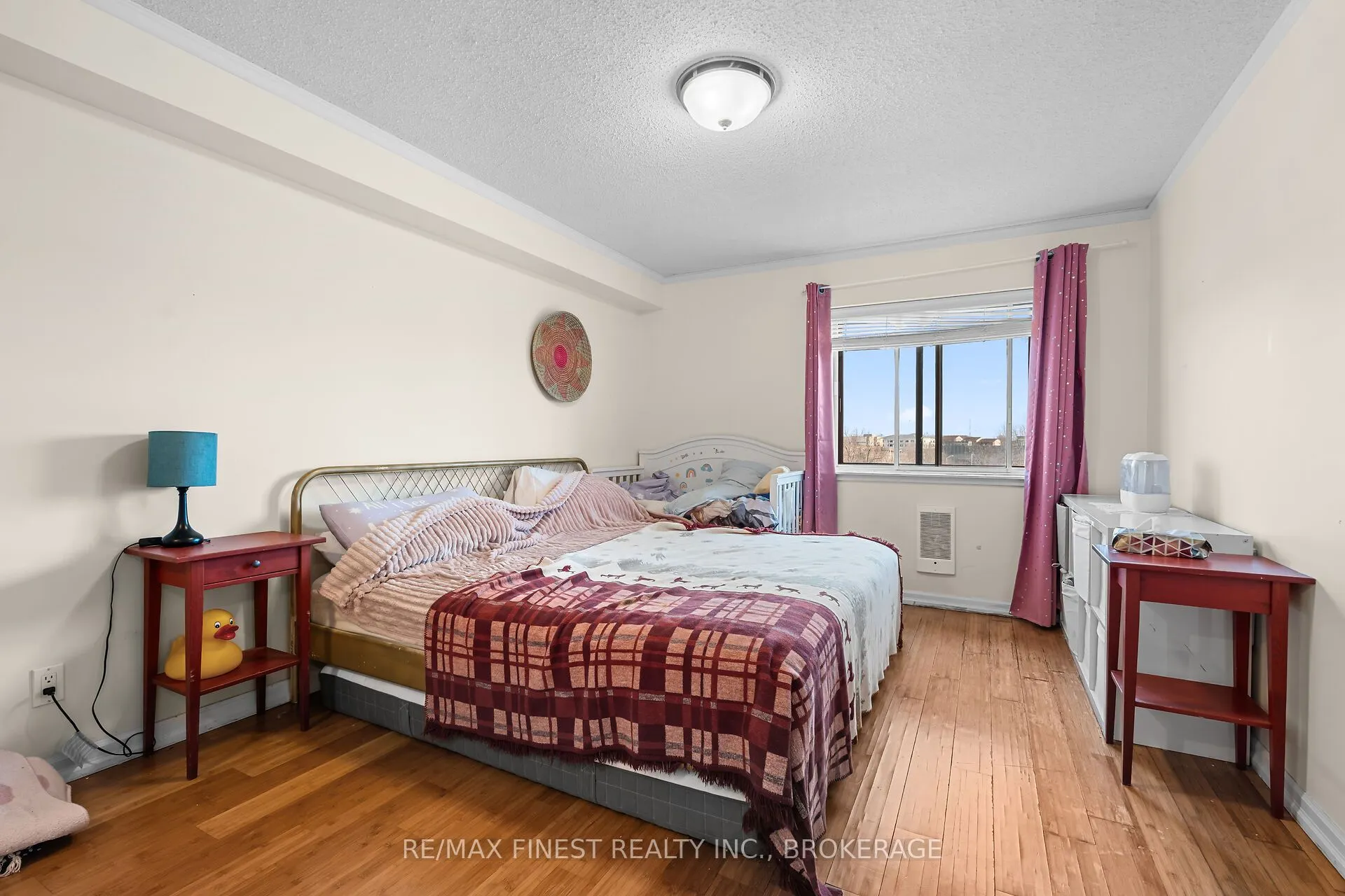 120 Barrett Court, #609