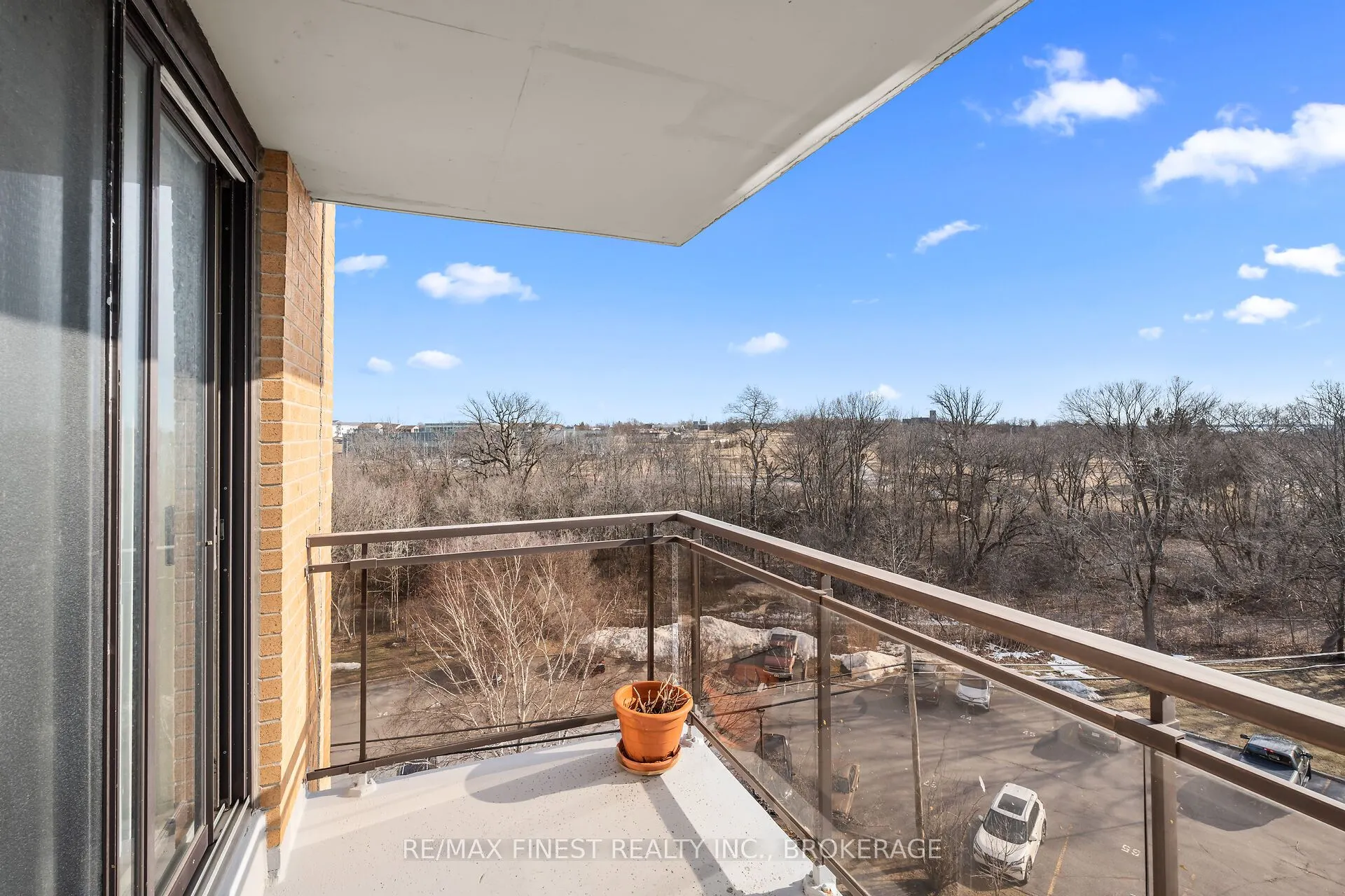 120 Barrett Court, #609