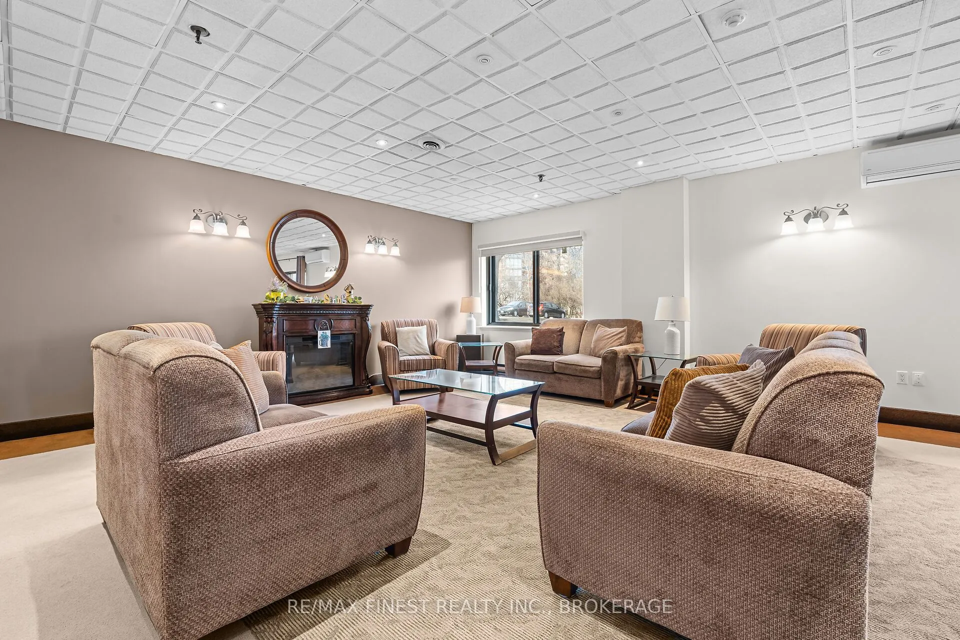 120 Barrett Court, #609