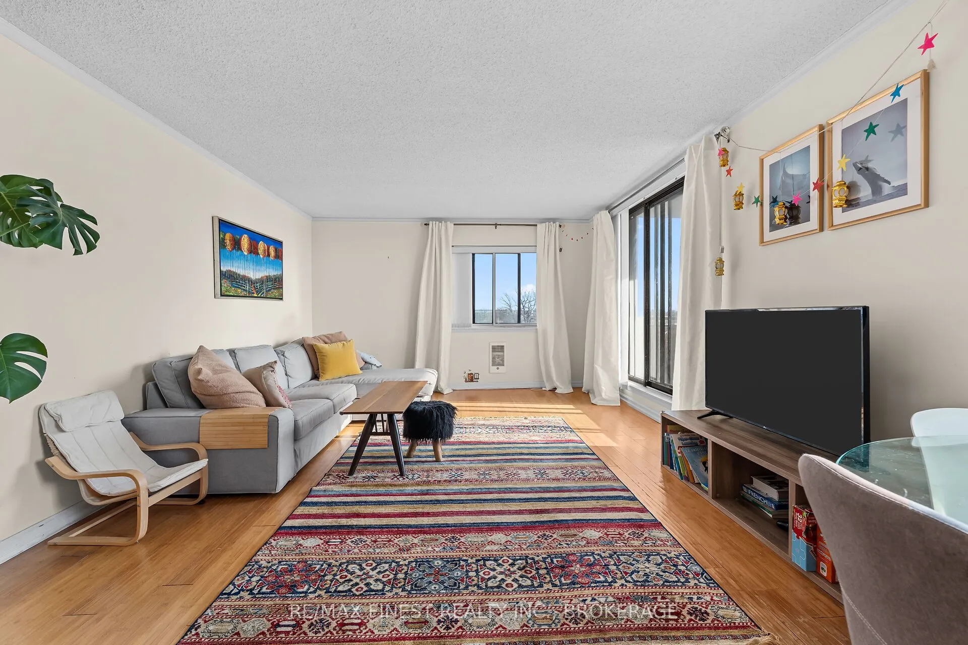 120 Barrett Court, #609