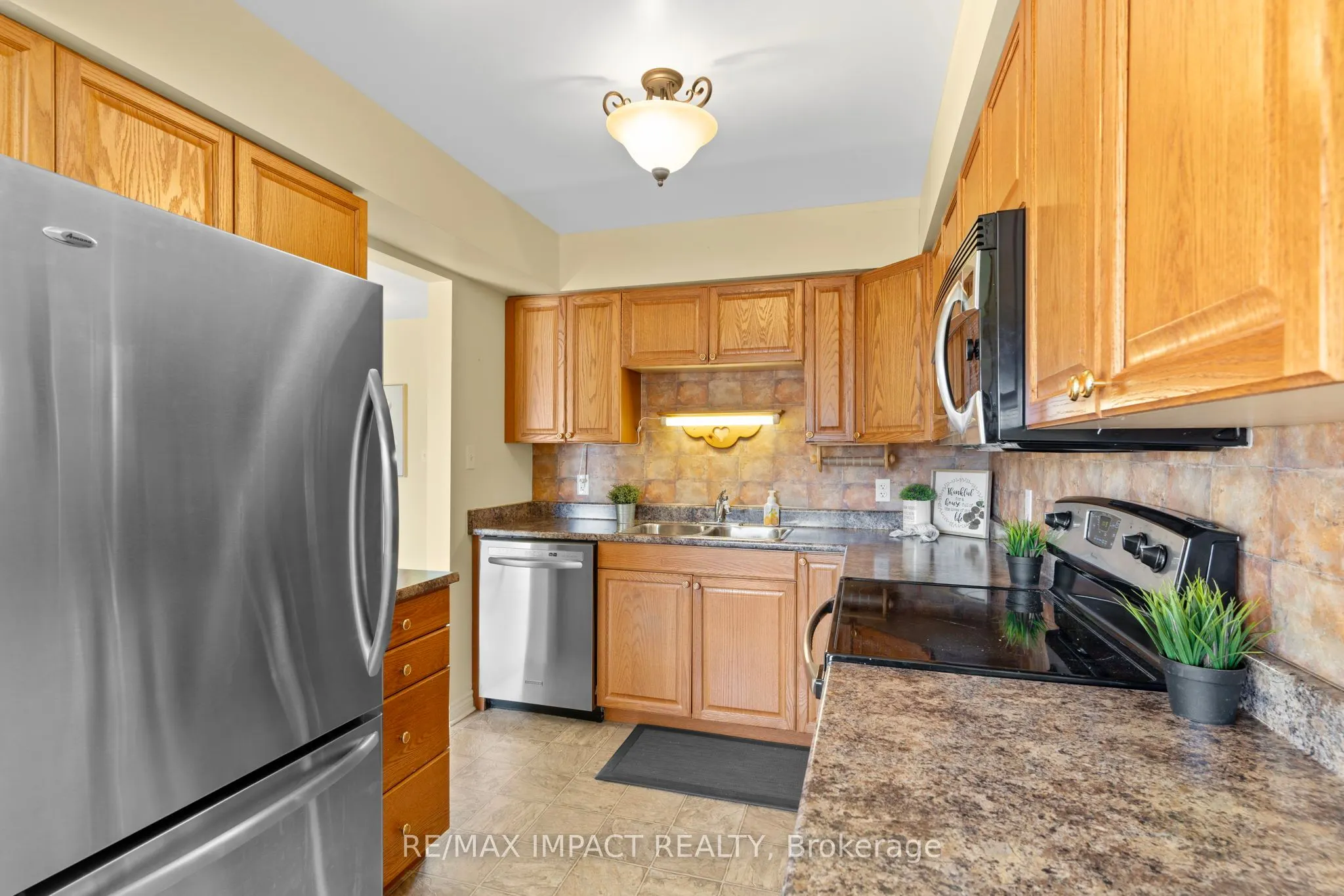 841 Battell Street, #203