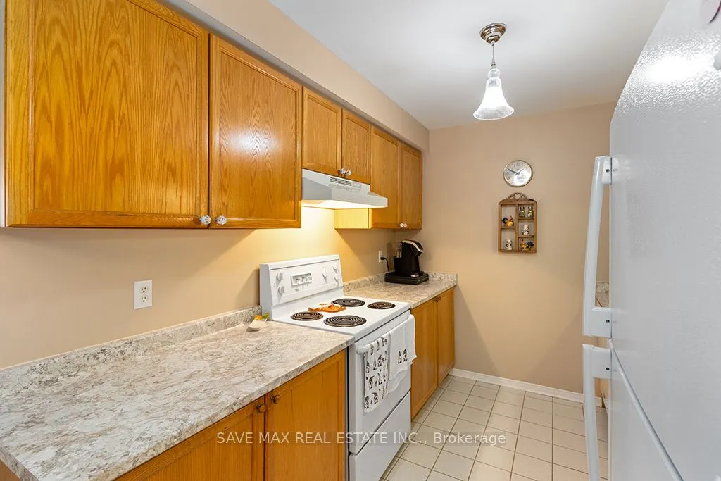 250 Robert Street, #310