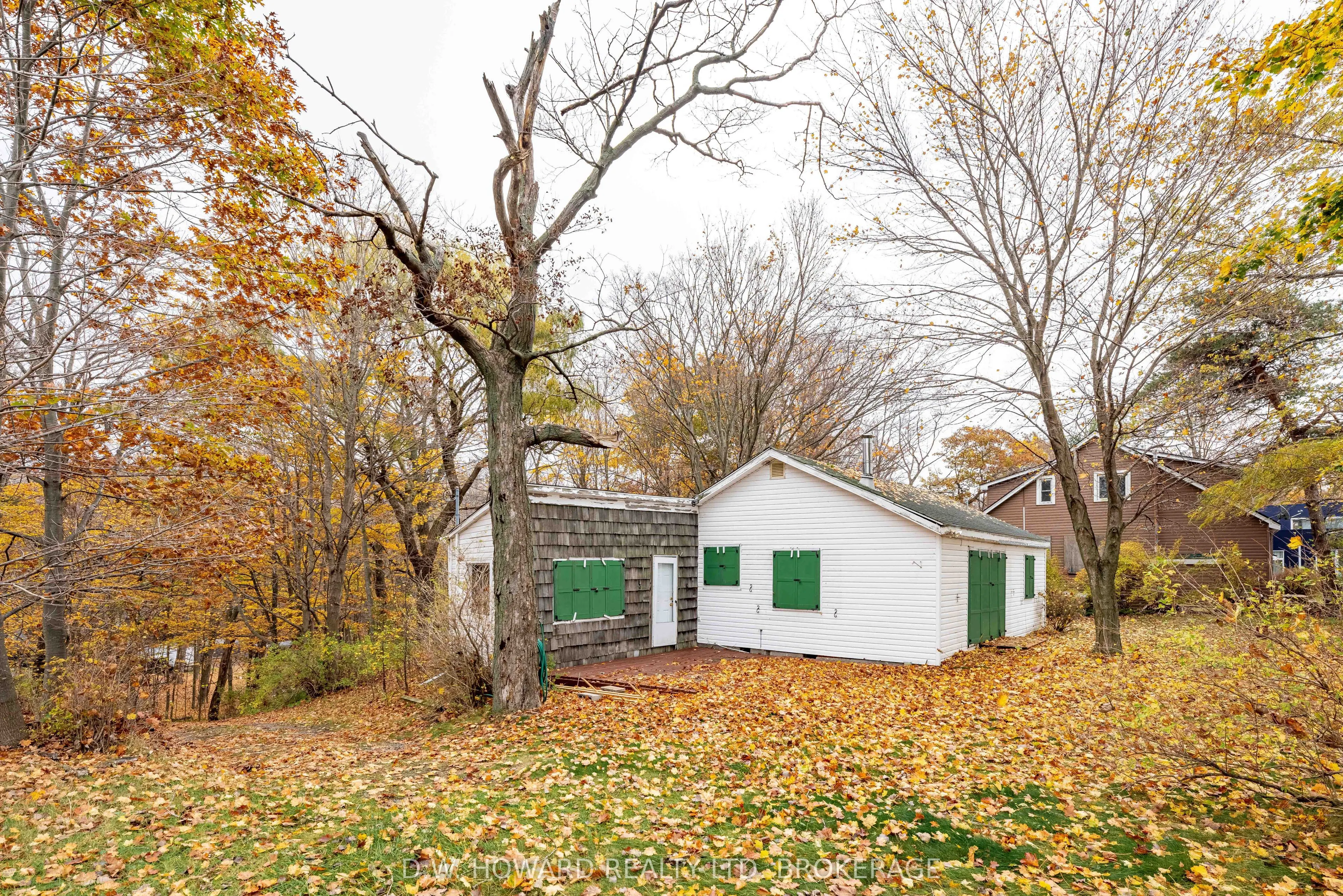 5515 Firelane 27