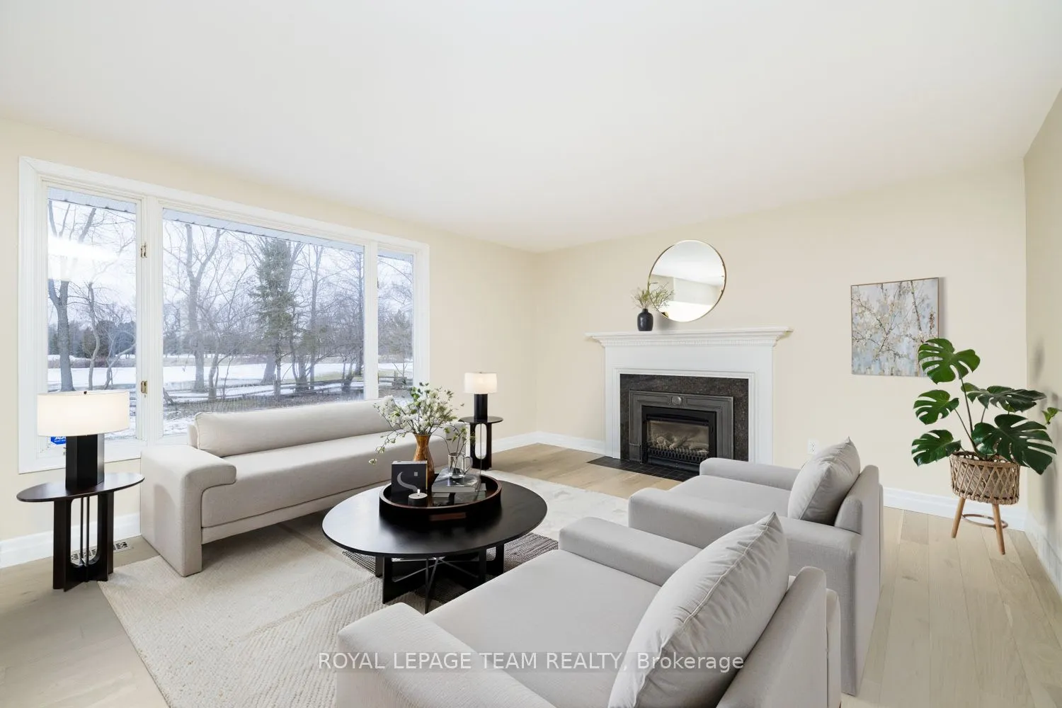 1245 Fairway Drive