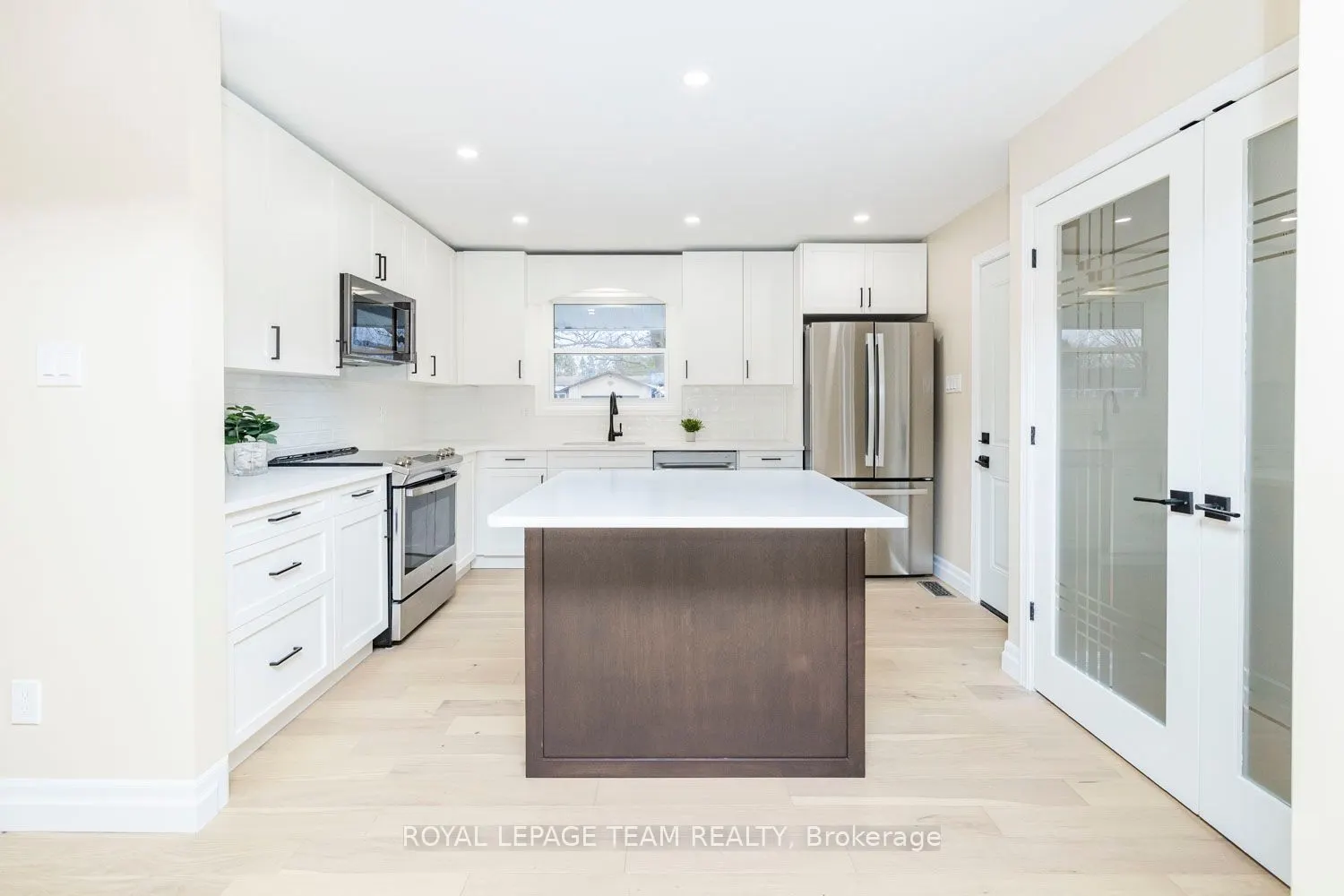 1245 Fairway Drive