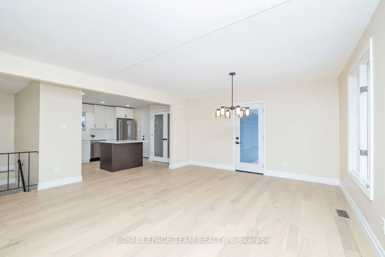 1245 Fairway Drive