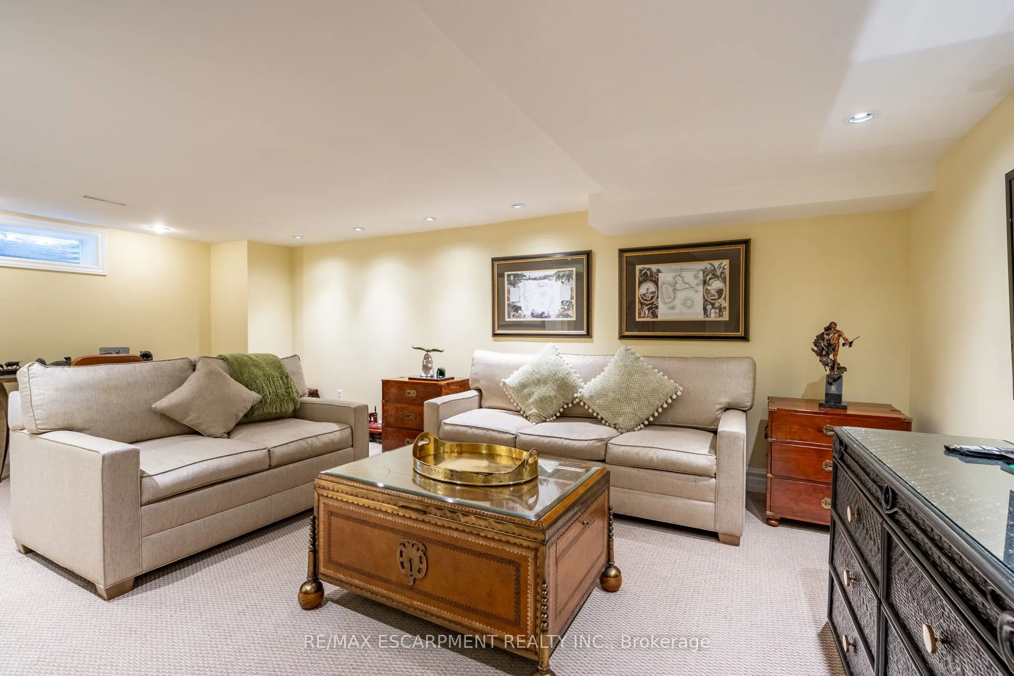91 Edgewater Drive