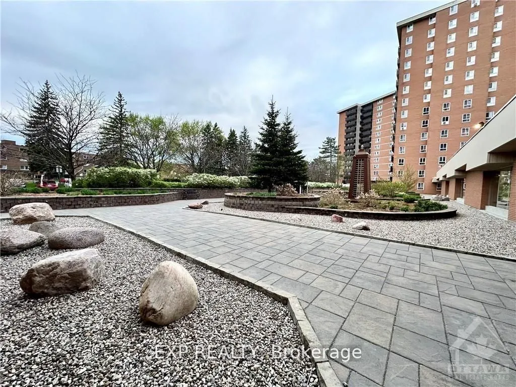 2000 Jasmine Crescent, #1214