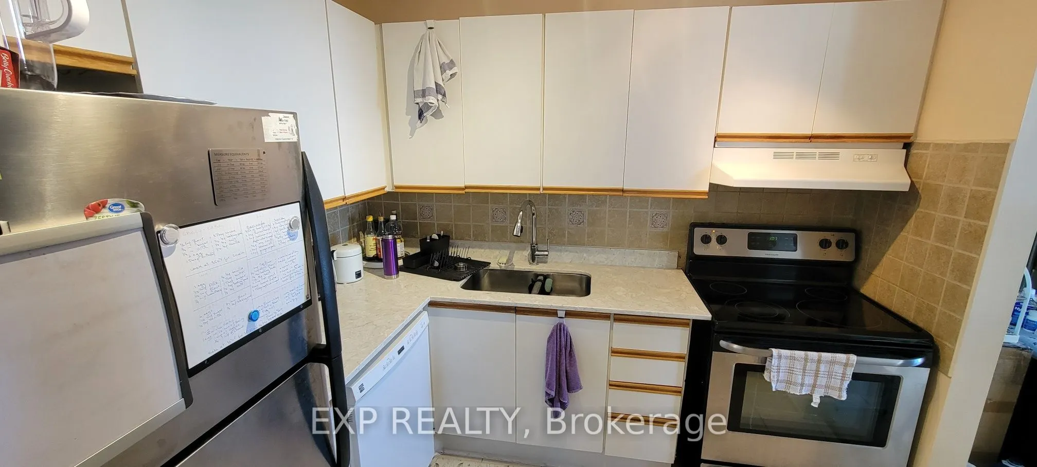 2000 Jasmine Crescent, #1214