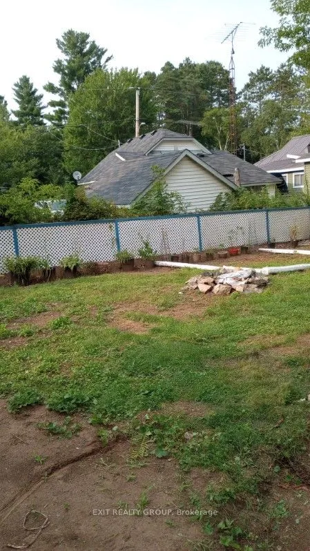 33 Glastonbury Road